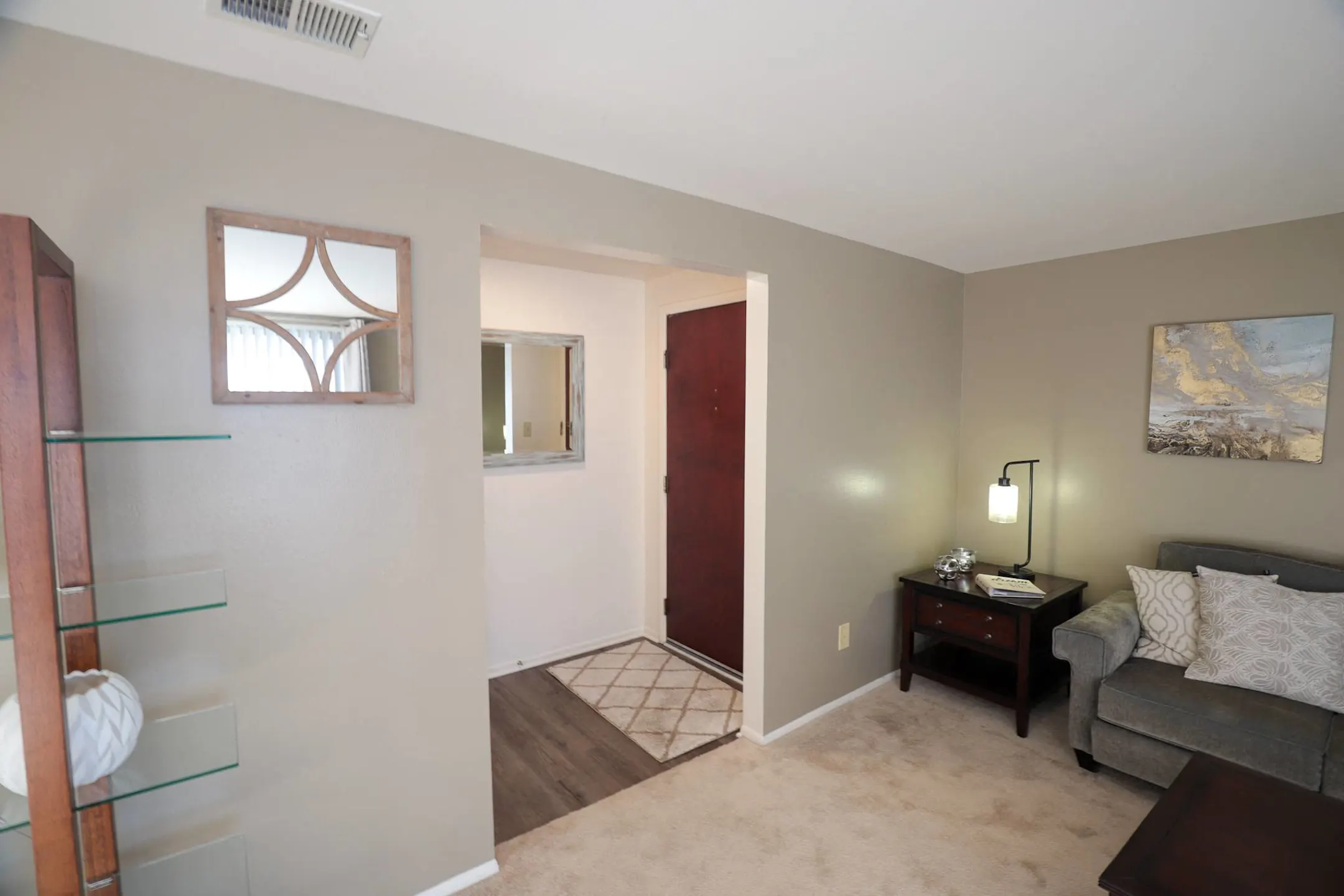 Archer's Pointe Apartments of Fort Wayne 262 W Washington Center Rd