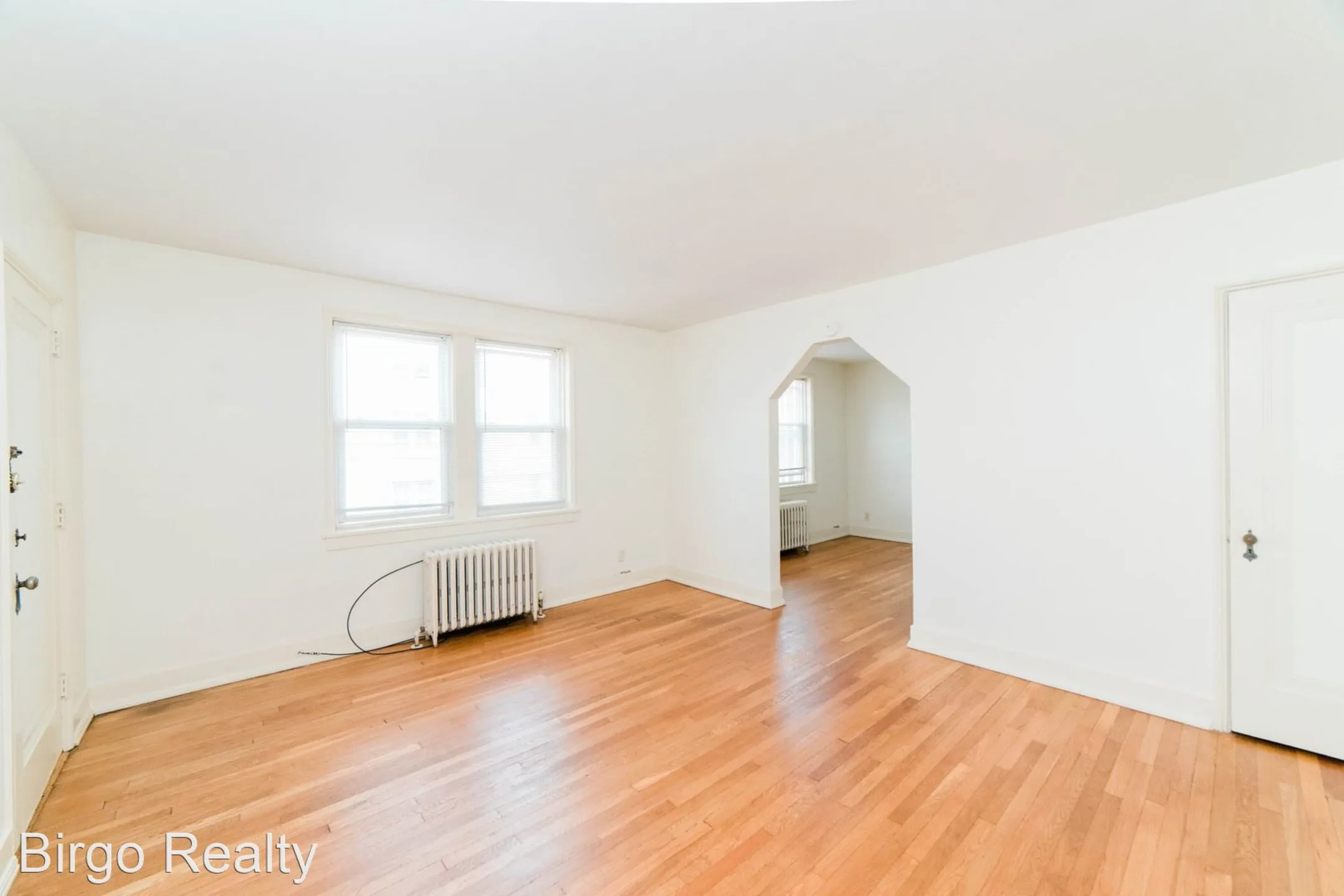 Central Square Apartments 101129 Central Square Mount Lebanon, PA