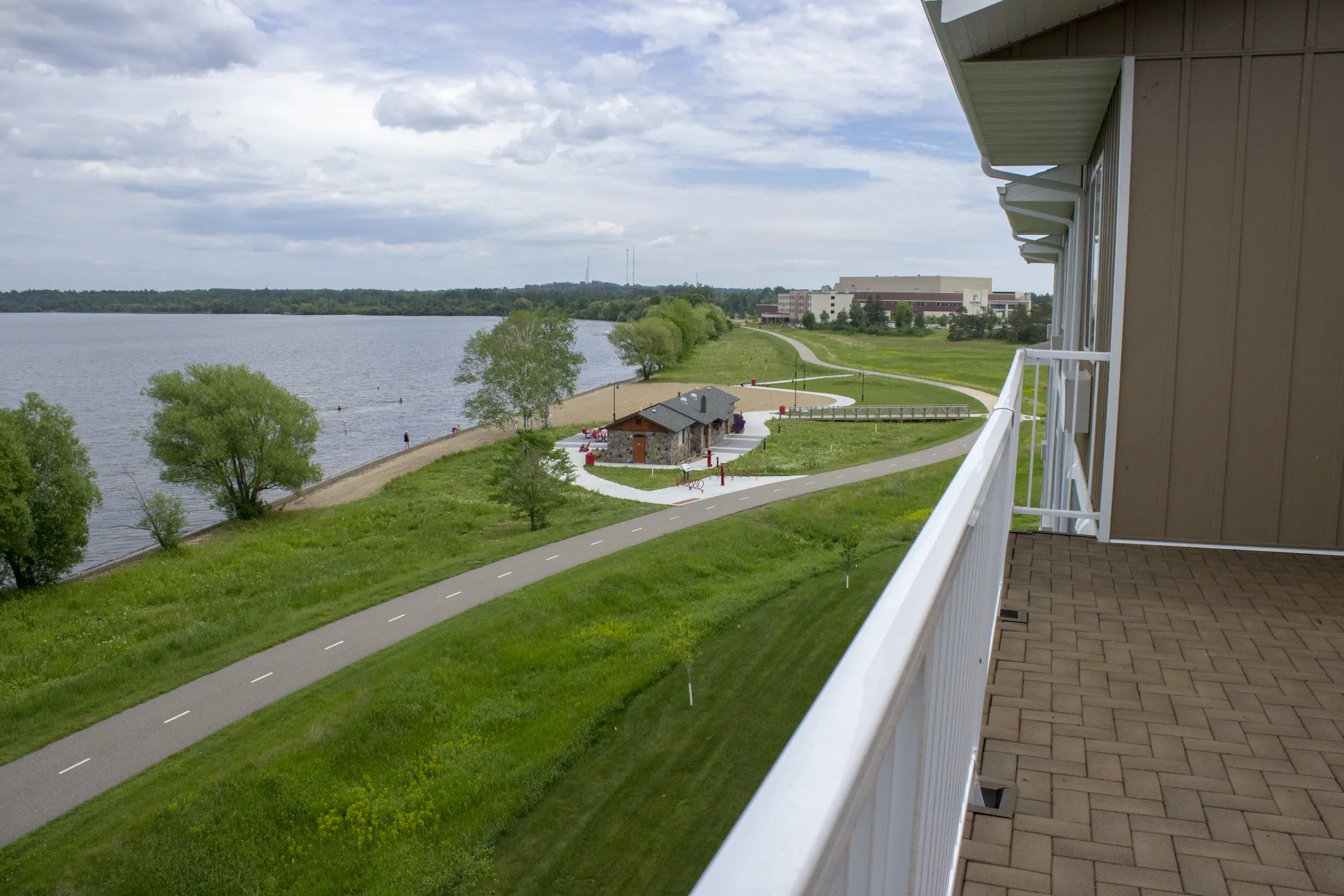 South Beach Apartment Homes 415 Lake Shore Drive NE Bemidji, MN Apartments for Rent Rent.