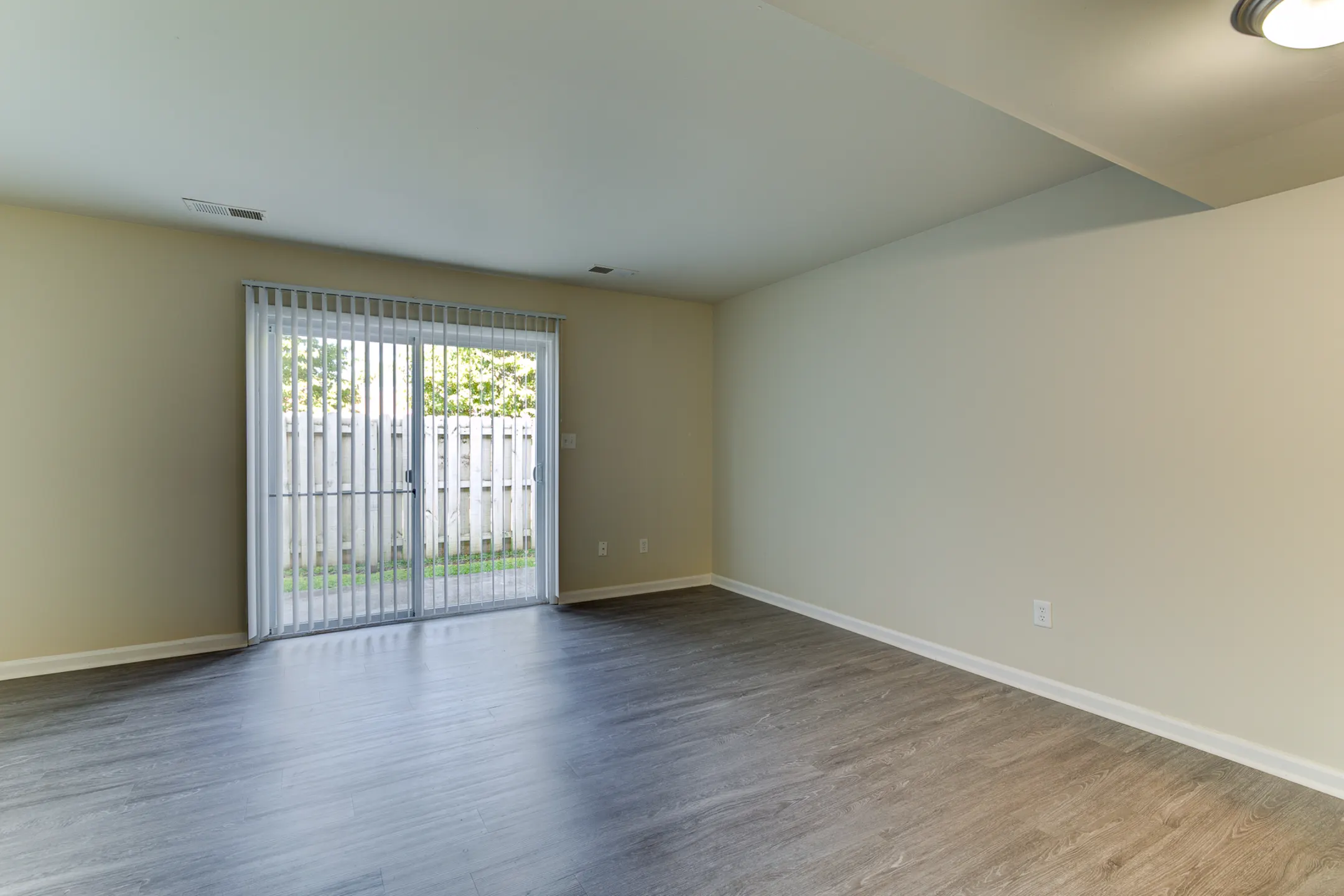 Camelot Village 900 Camelot Dr Salem, VA Apartments for Rent Rent.