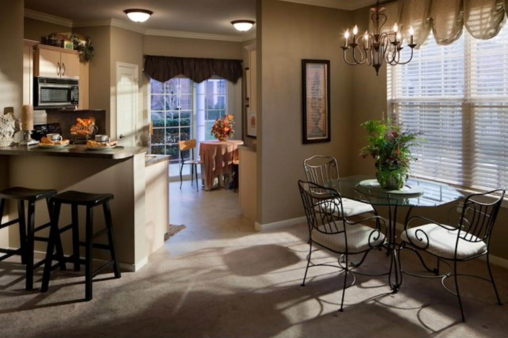 The Crest At Elm Tree Apartments Mount Joy, PA 17552