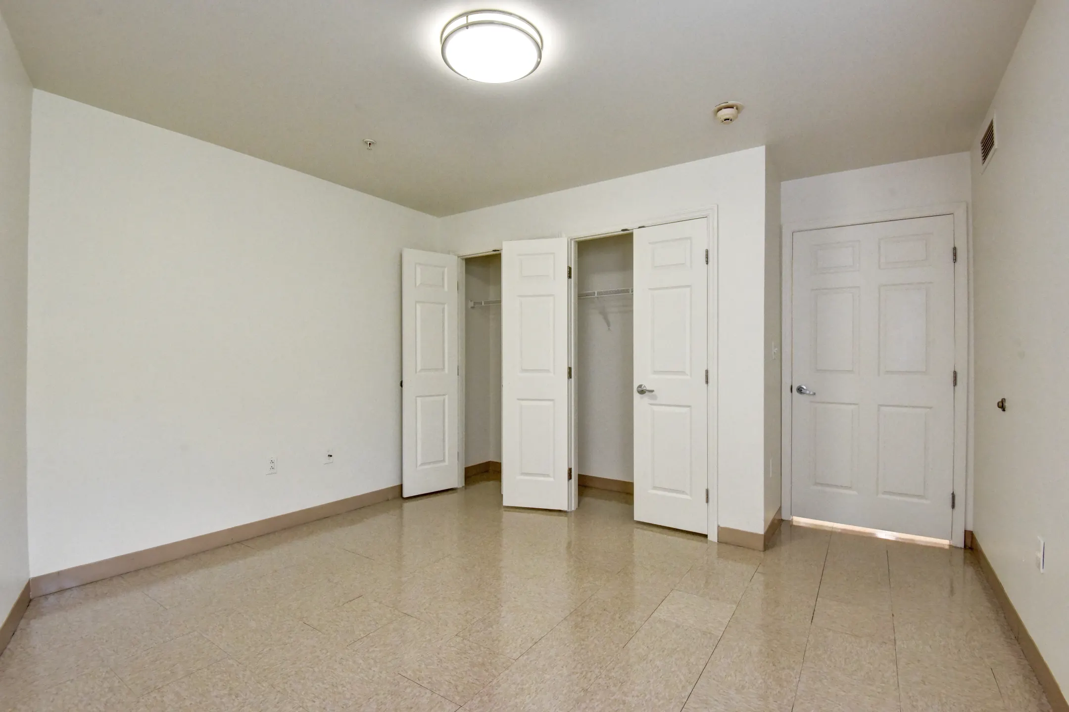 Bedroom - North End Gateway - Hartford, CT