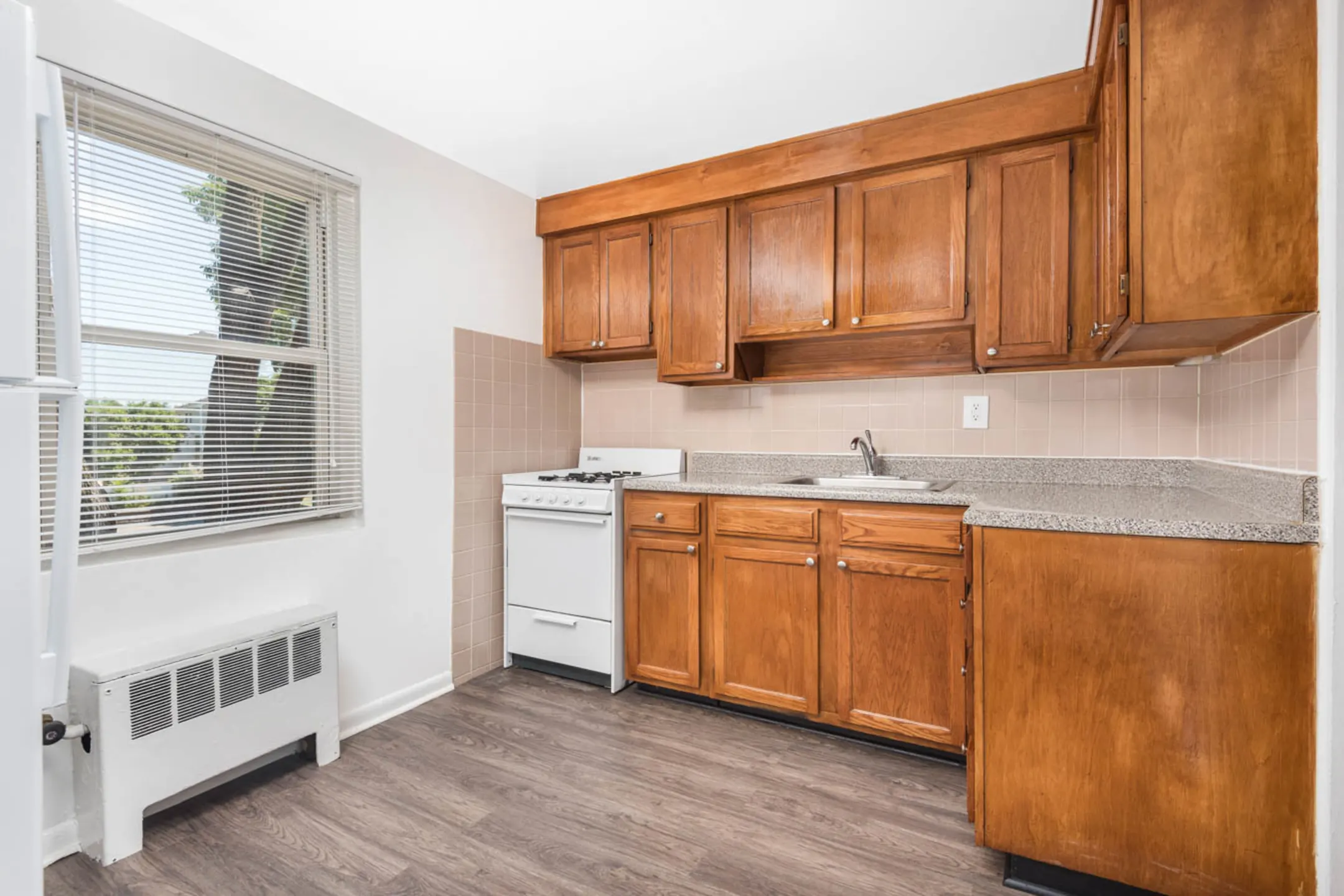 The Gardens At Wesmont Station 1 Marion Pepe Dr Apt A Lodi, NJ