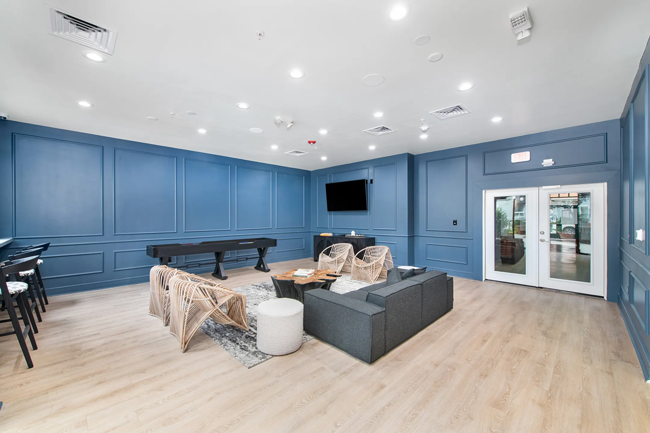 Living Room - MAA Gateway - Charlotte, NC