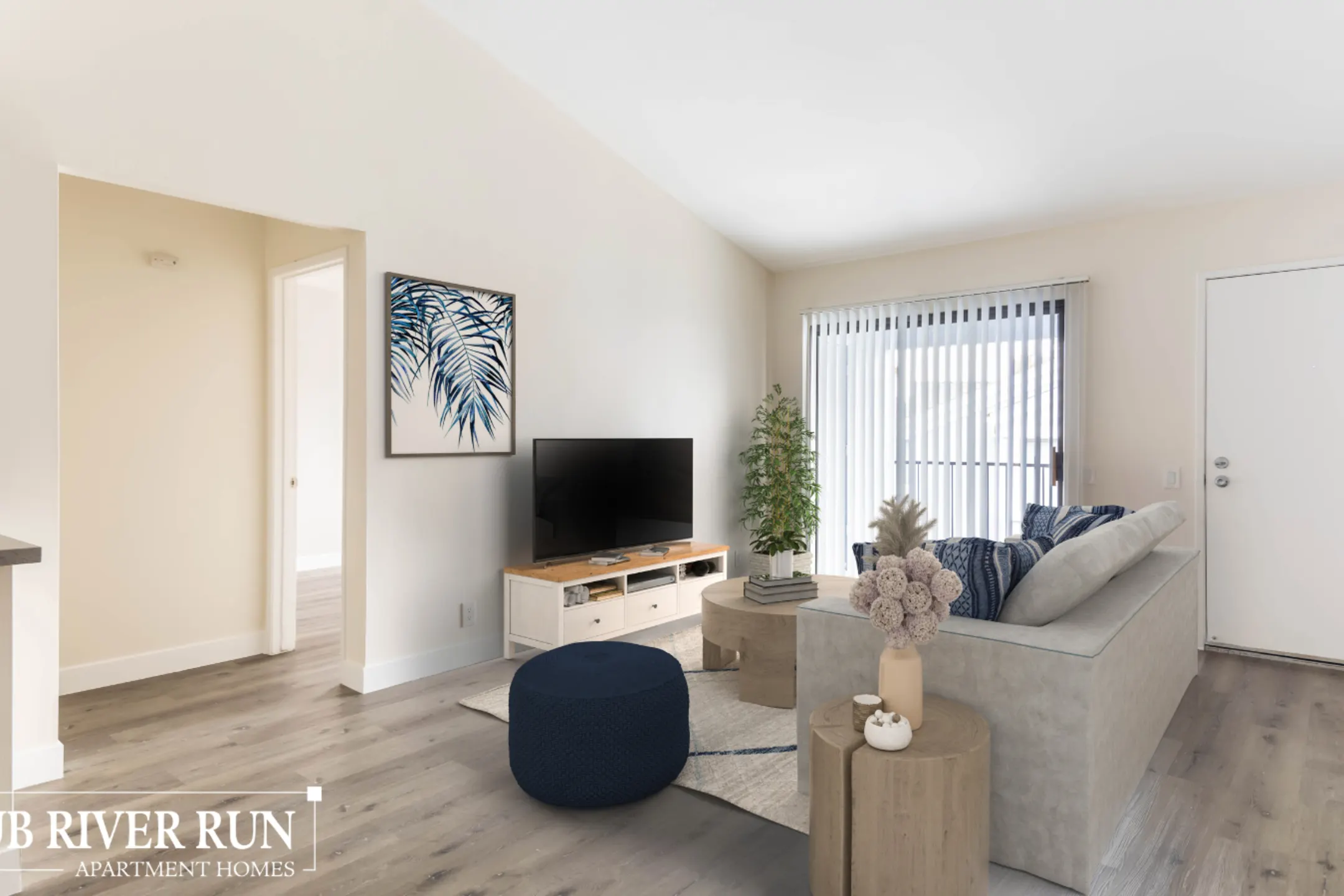 Club River Run Apartments San Diego, CA 92108