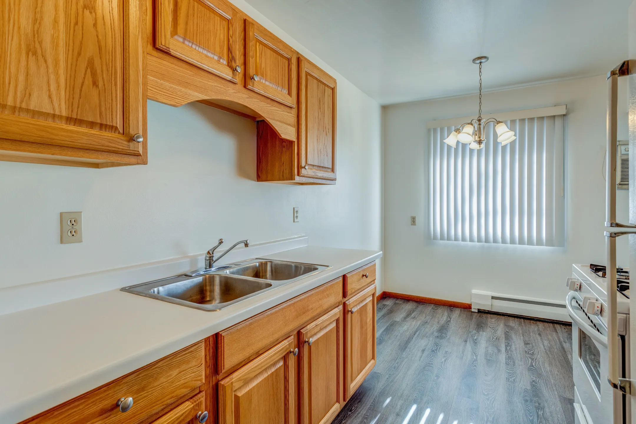 Kitchen - Penn Apartments - Bloomington, MN