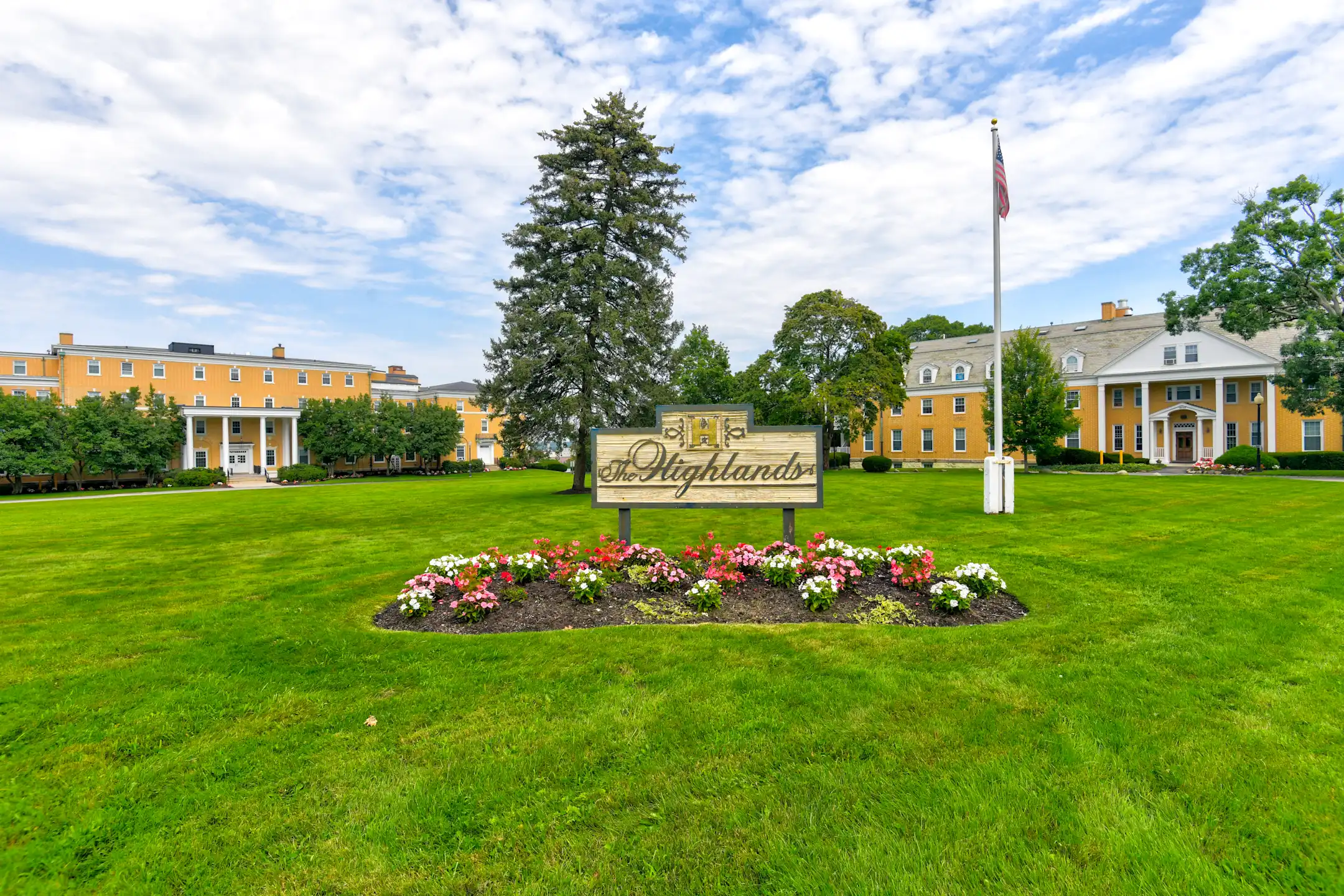 Community Signage - The Highlands - Fall River, MA