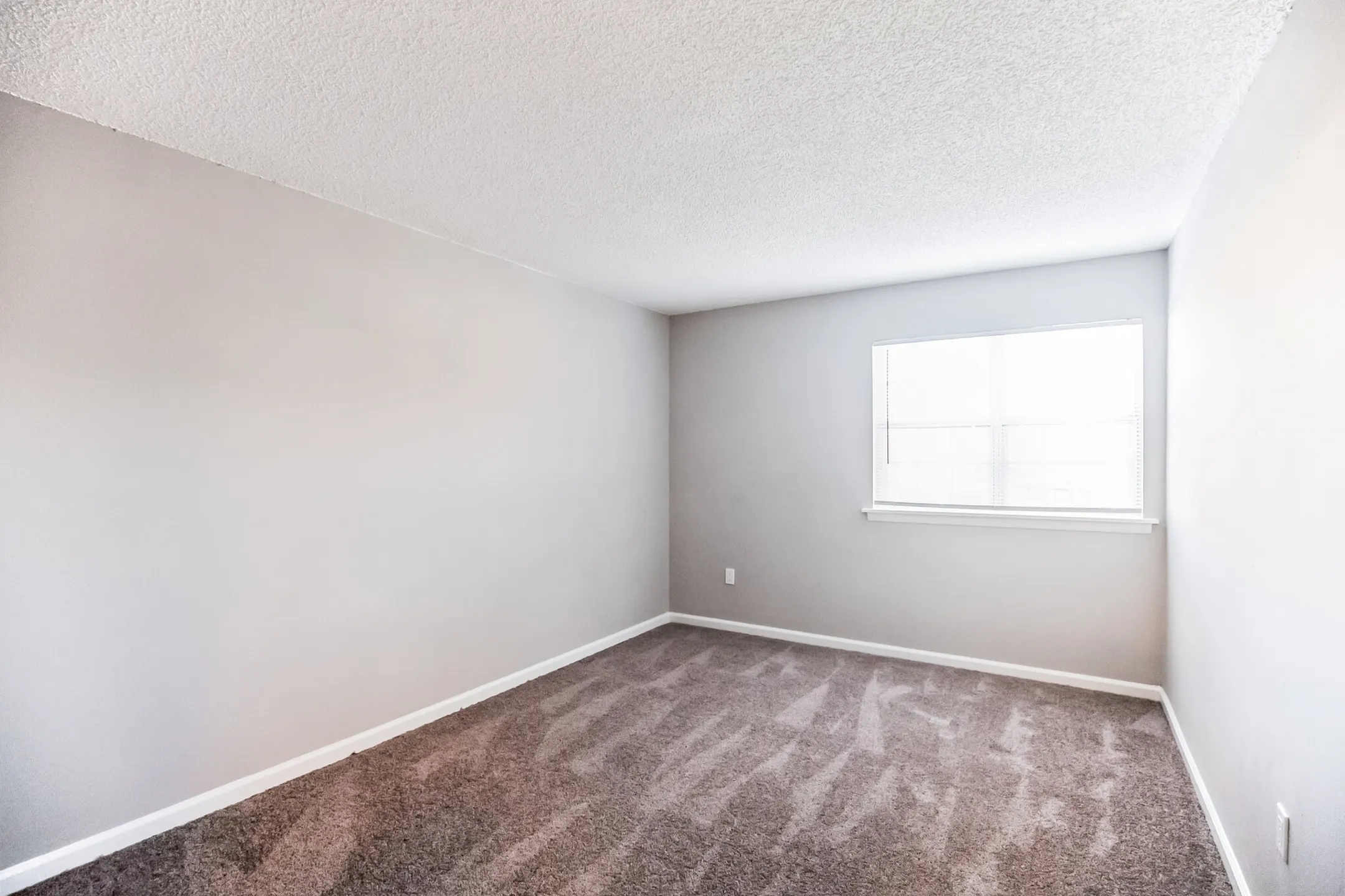 Hamilton Estates Apartments Trenton, NJ 08610