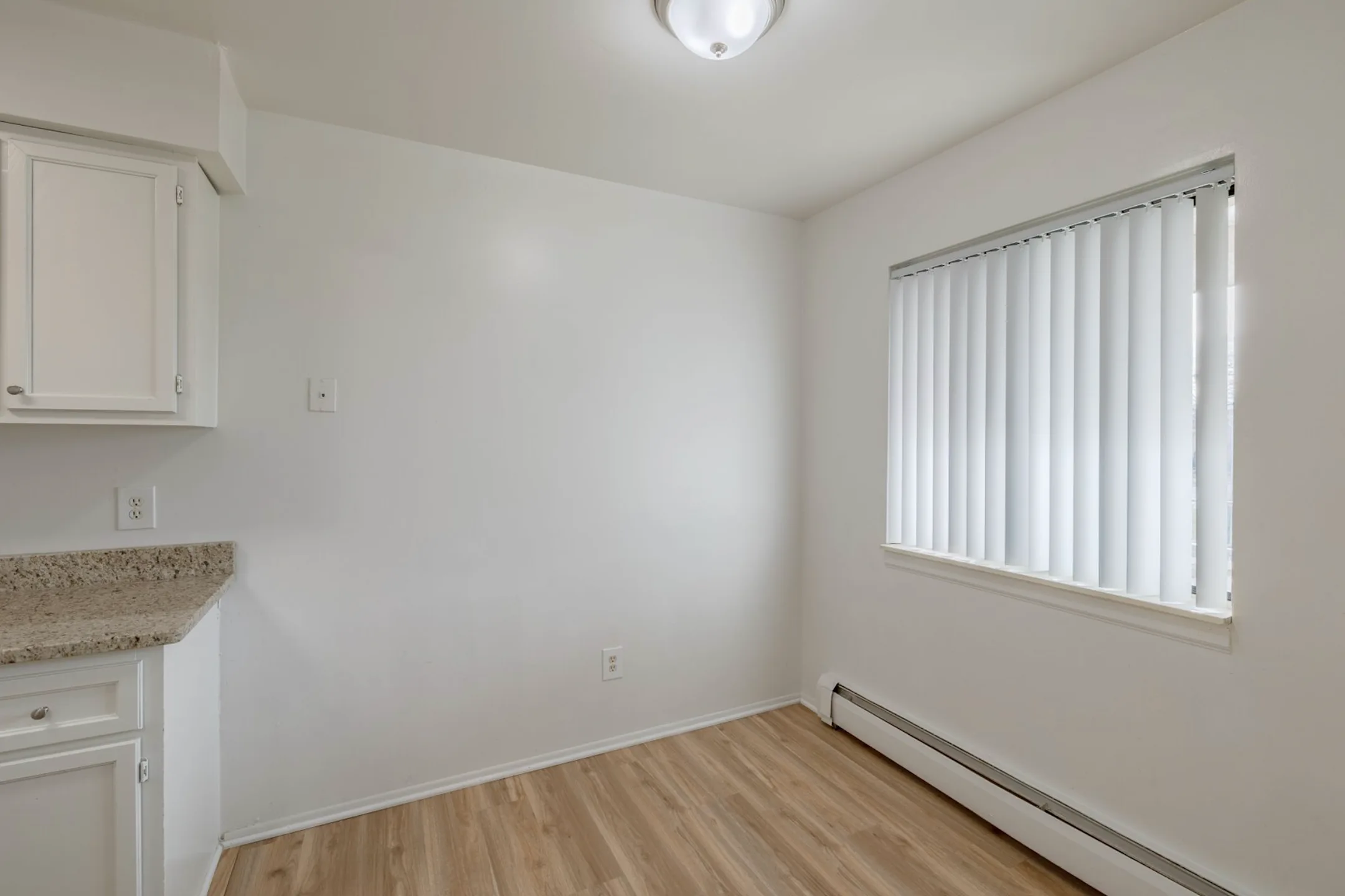 Parks at Concorde Apartments Romulus, MI 48174