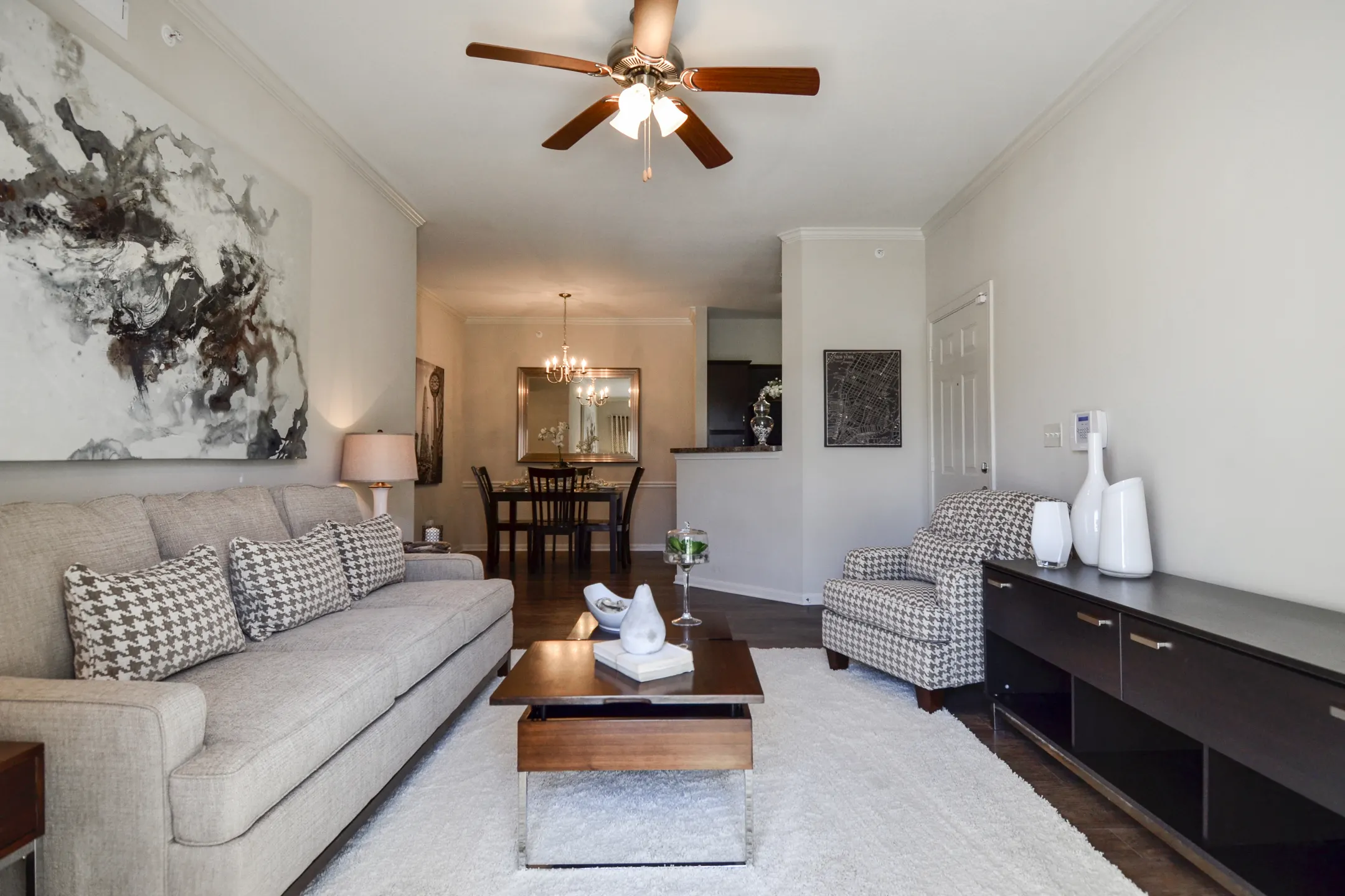 Living Room - RiverScape Apartment Homes - Shreveport, LA