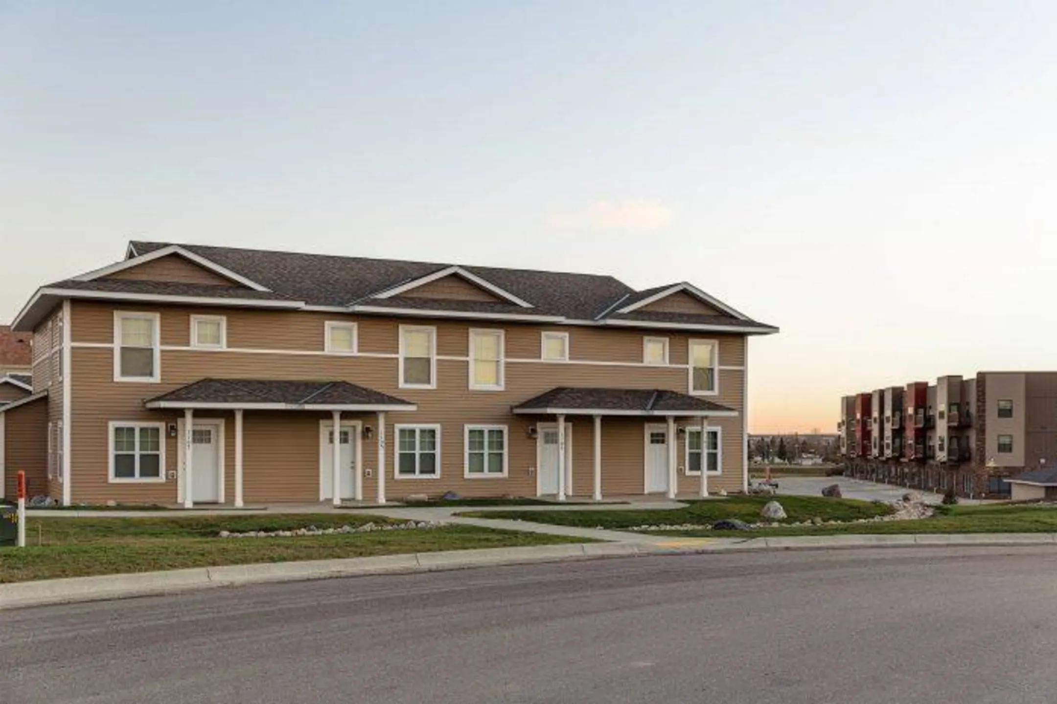 Tioga Townhomes Apartments Tioga, ND 58852