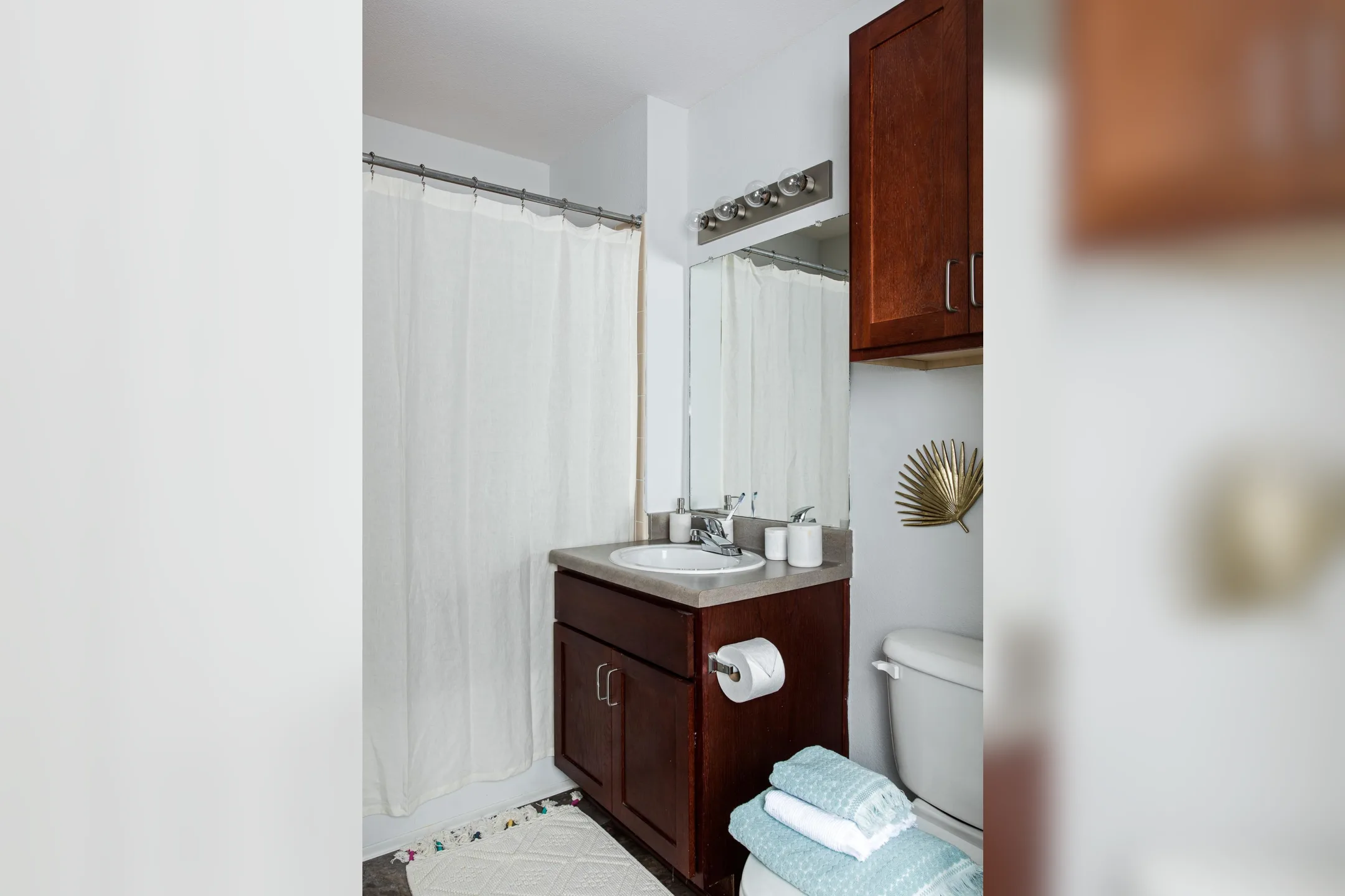 Bathroom - The Kristi - Per Bed Lease - Corpus Christi, TX