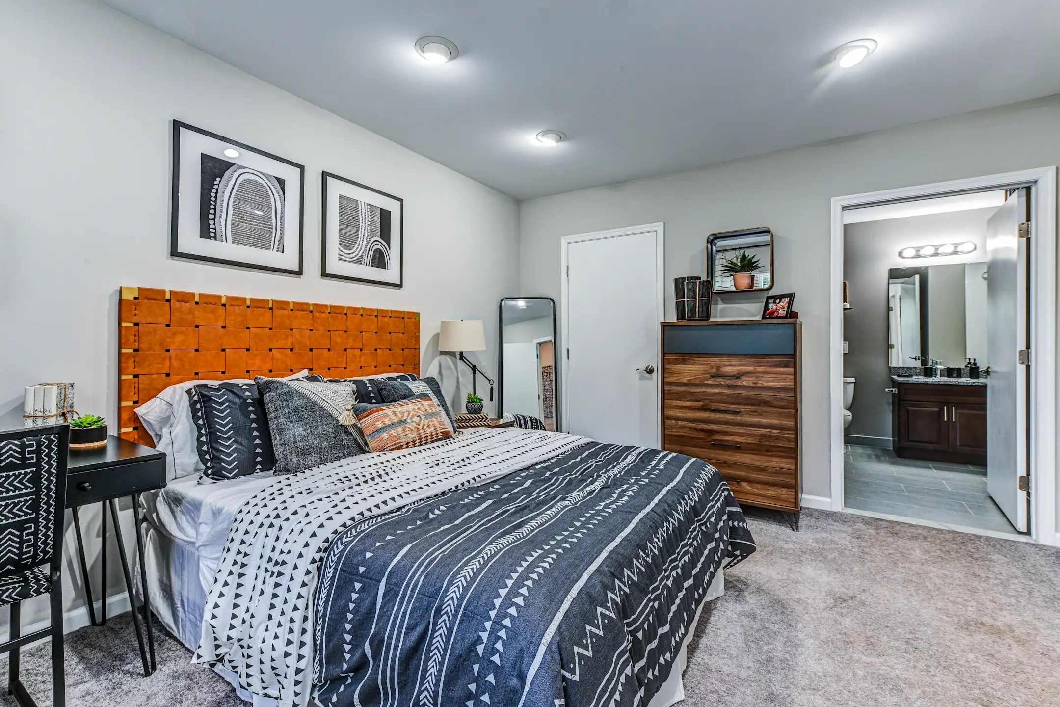 Renaissance Properties 301 Renaissance Blvd North Brunswick, NJ