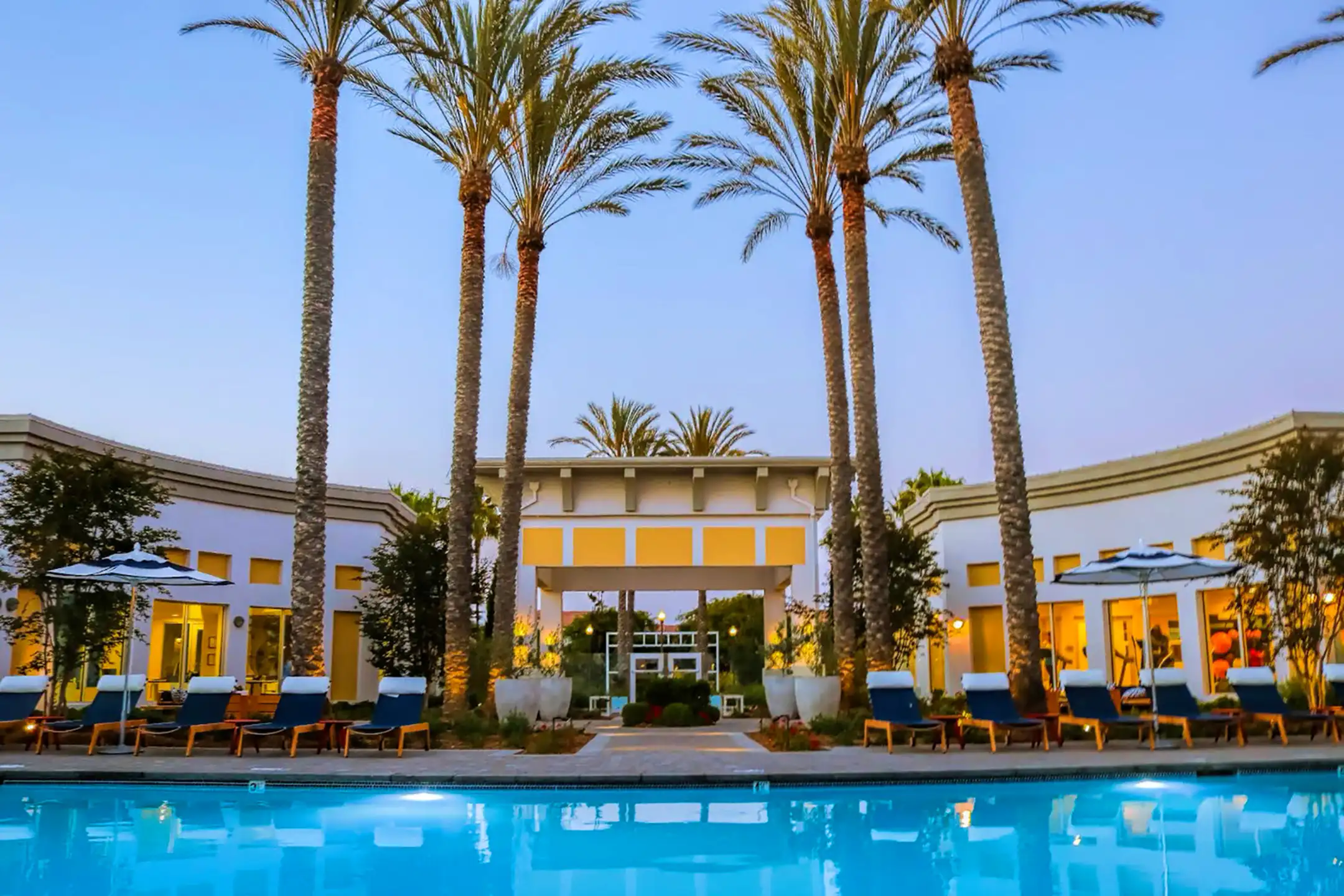 Serenade at Riverpark 700 Forest Park Blvd Oxnard, CA Apartments