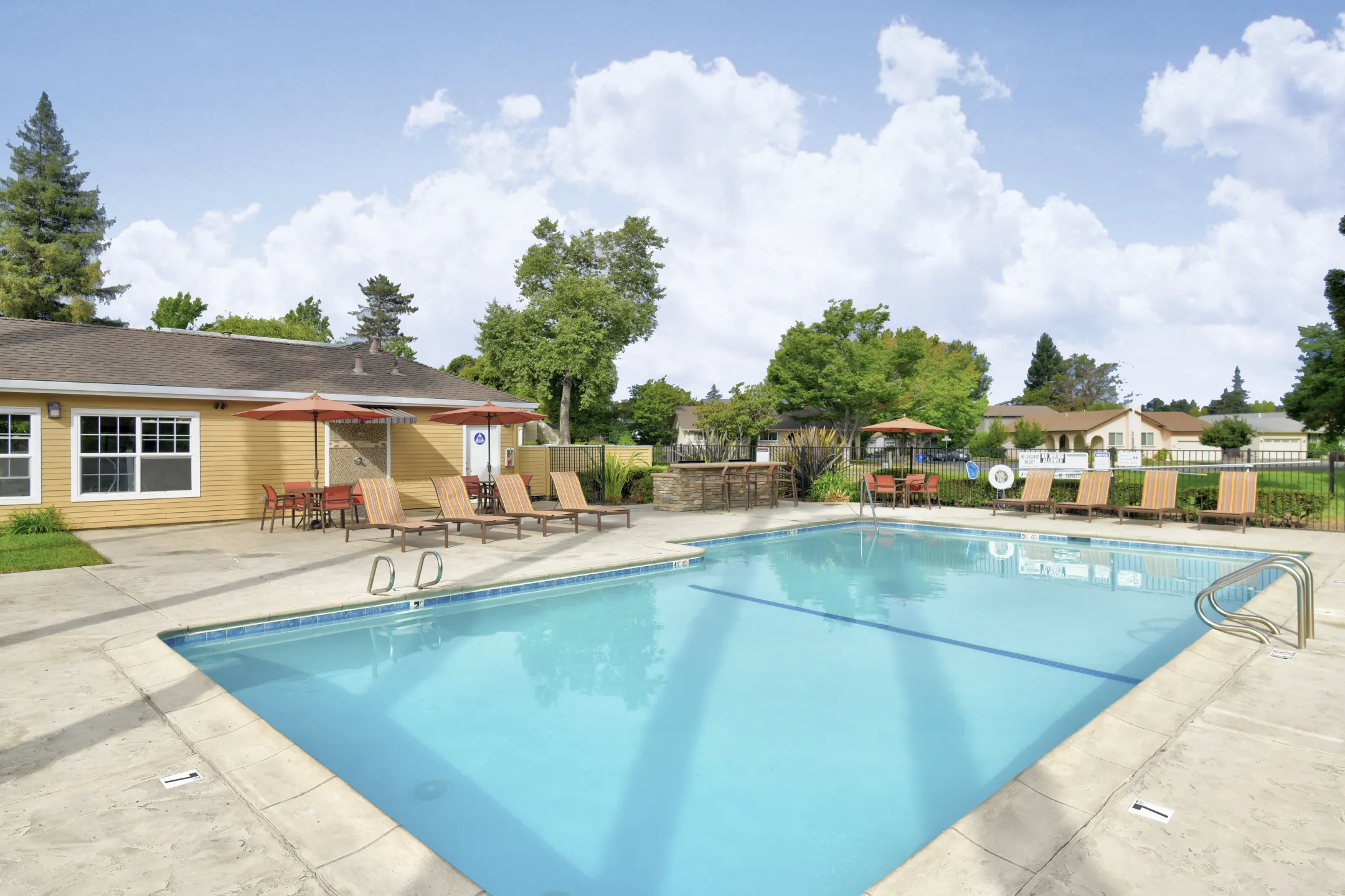 Pool - Vineyard Terrace - Napa, CA