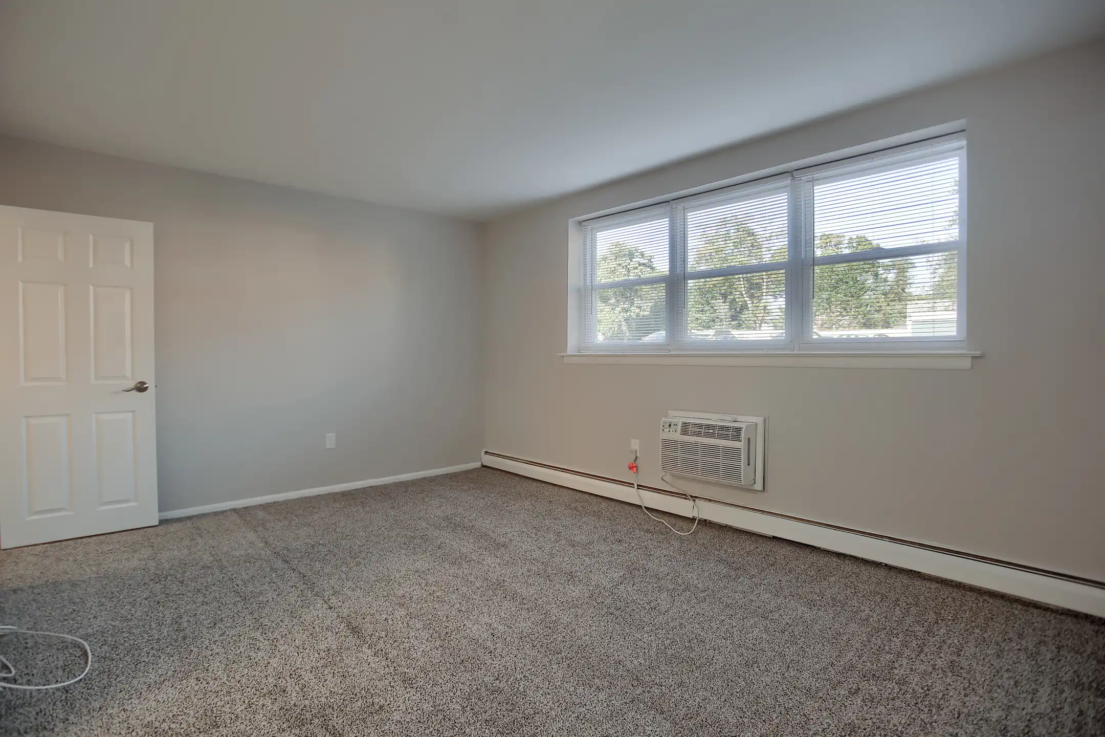 Edgewood Apartments 150 N Bethlehem Pike Ambler, PA Apartments for