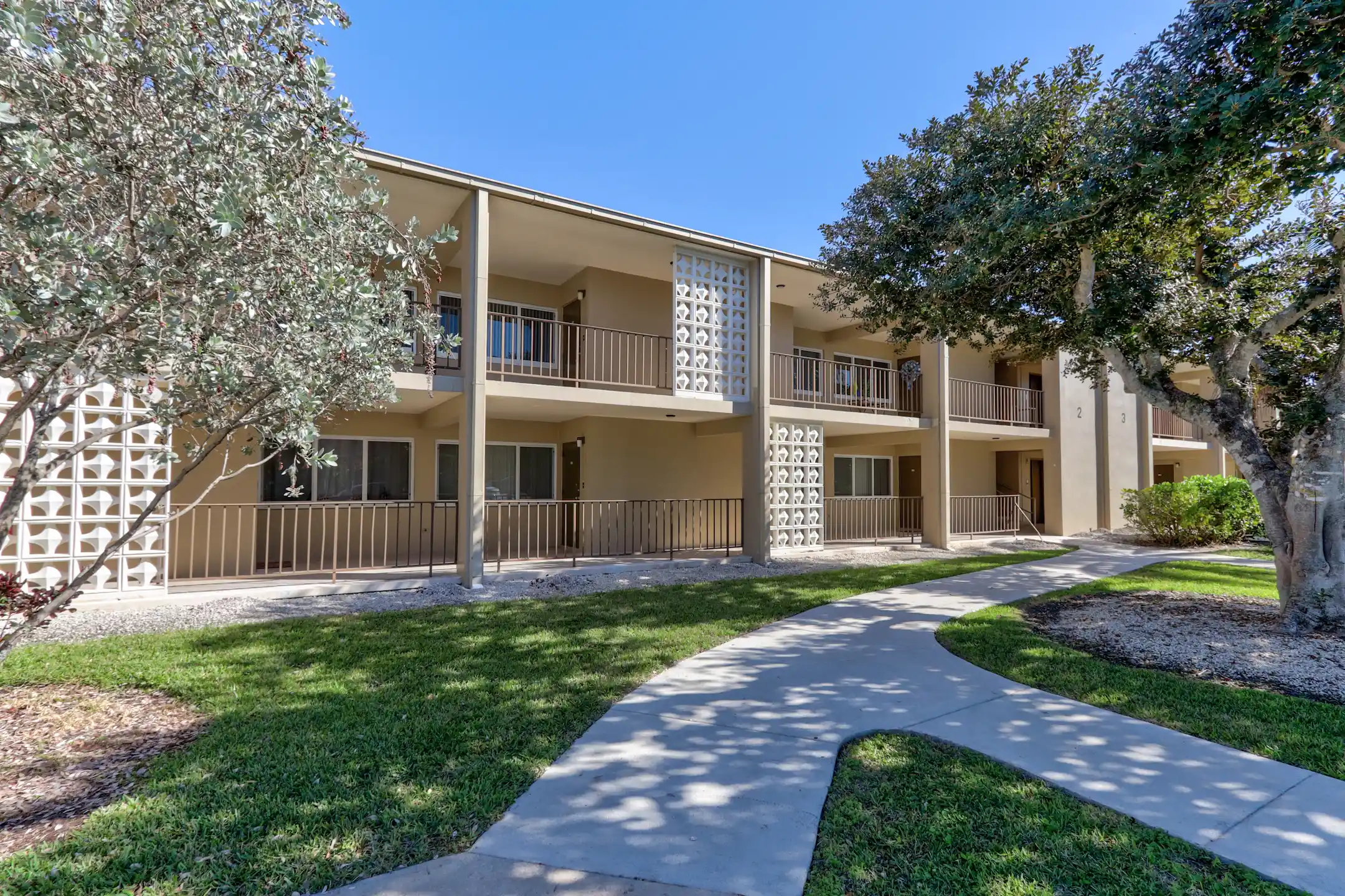 Cynthia Gardens Apartments Boca Raton, FL 33432