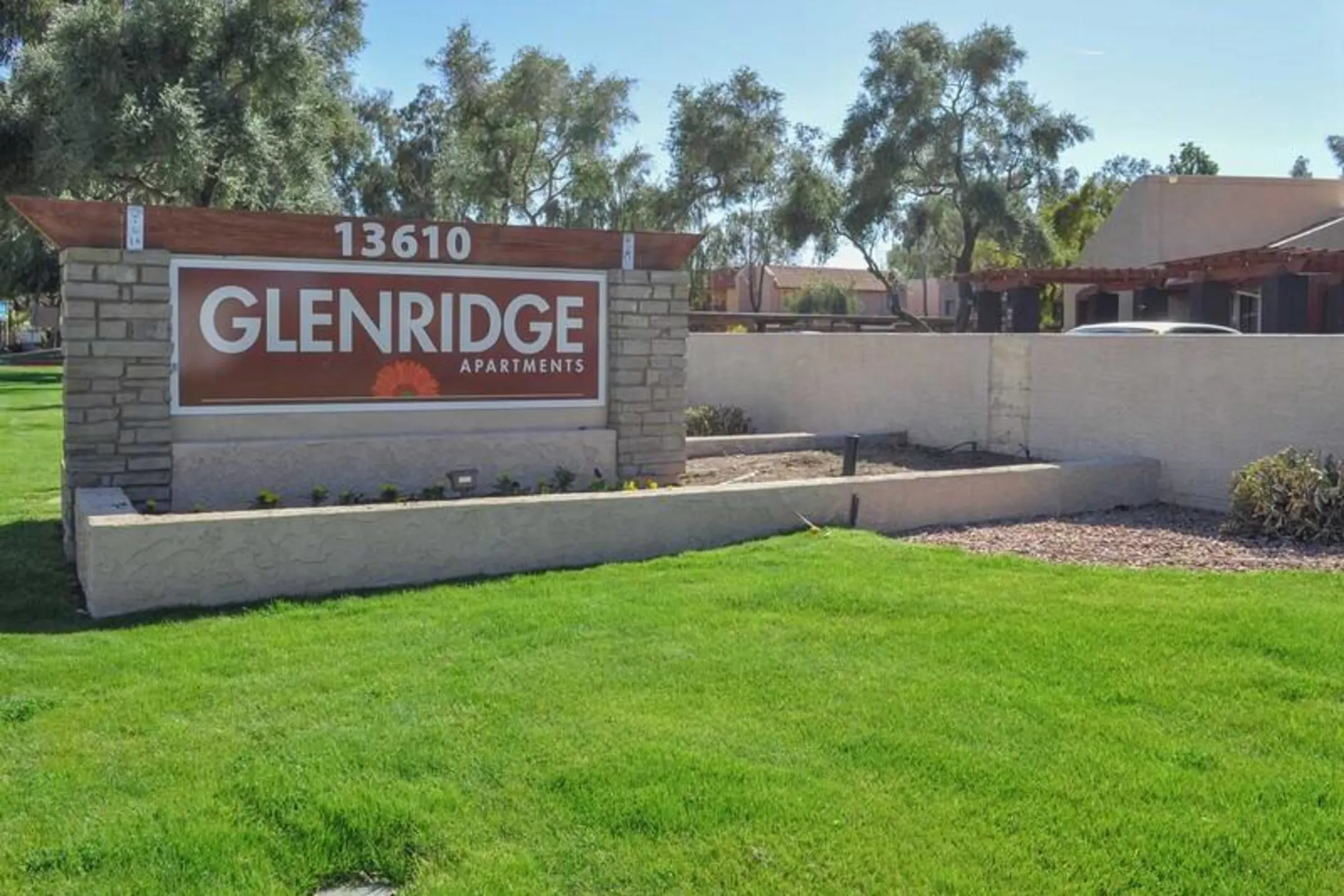 Glenridge Apartments 13610 N 51st Ave Glendale, AZ Apartments for