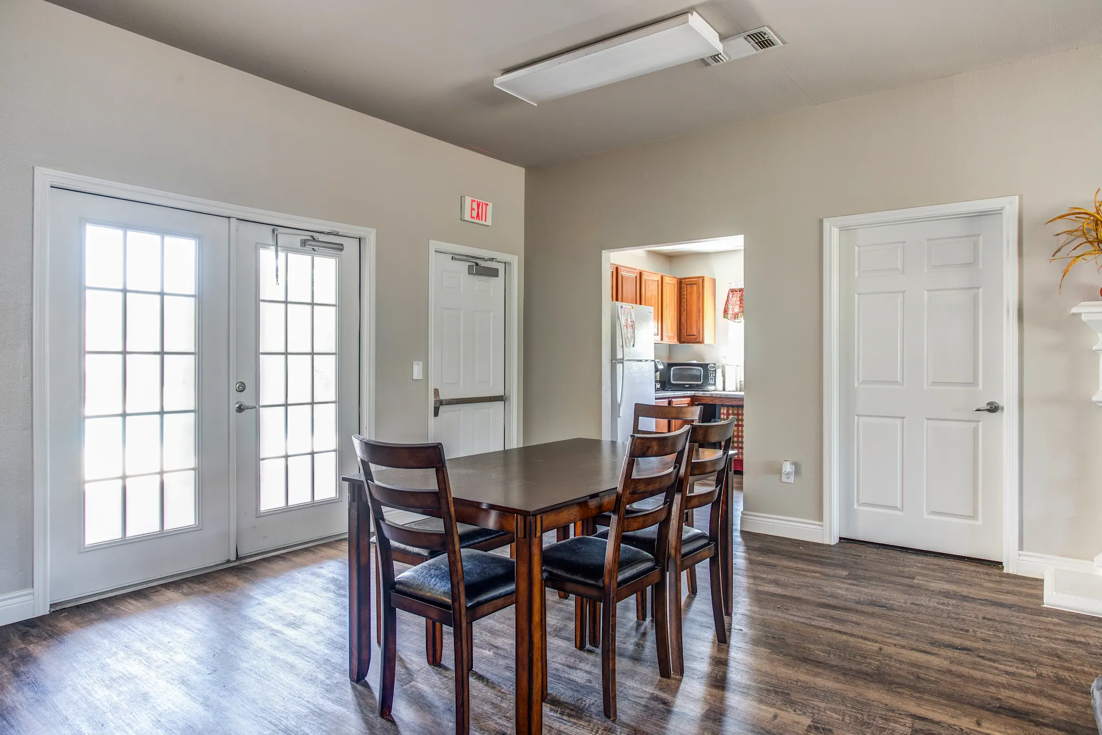 Tuscany Court Apartments Apartments Hondo, TX 78861