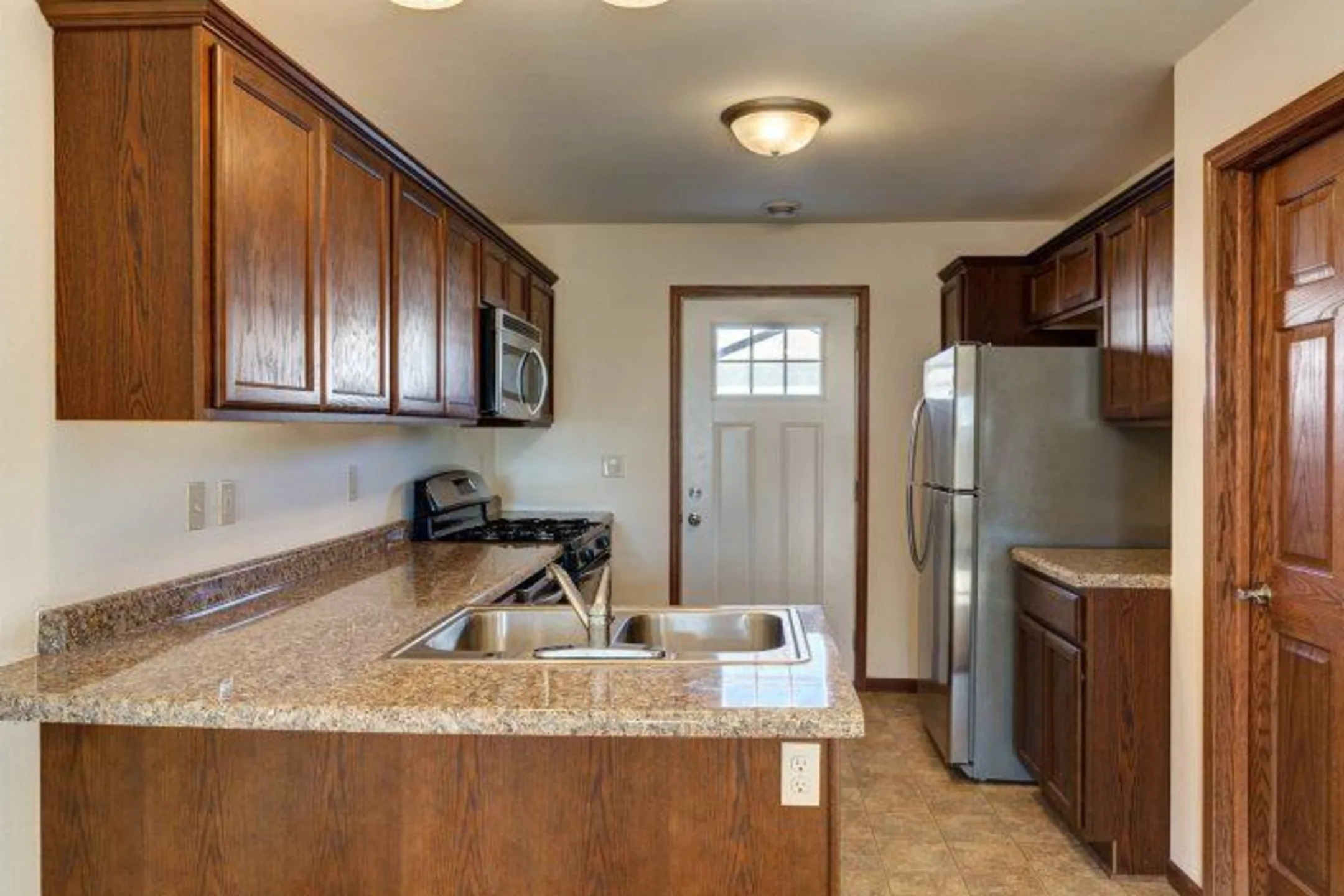 Tioga Townhomes 1108 Elm St SE Tioga, ND Apartments for Rent Rent.