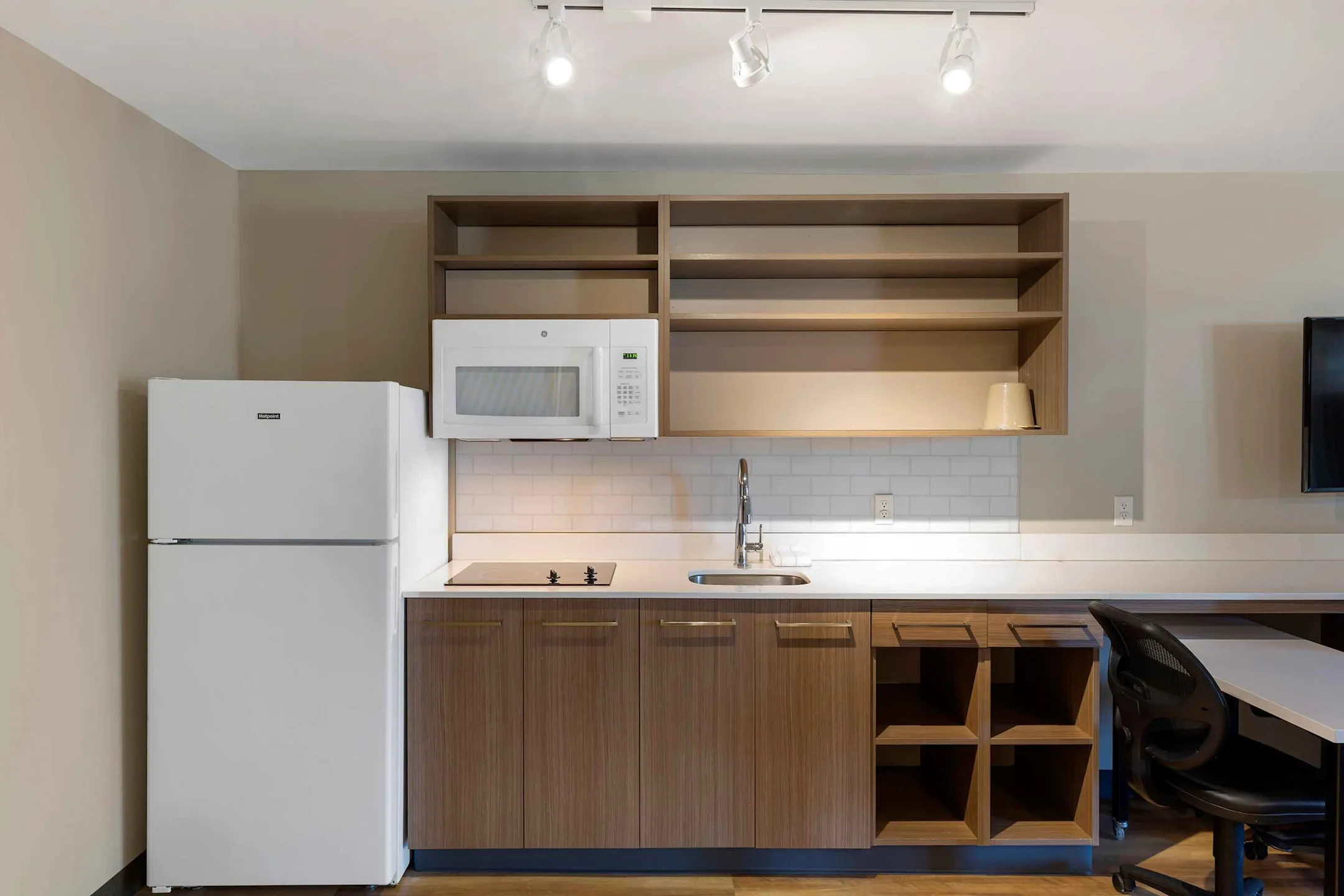 Kitchen - Furnished Studio - Providence - East Providence - East Providence, RI