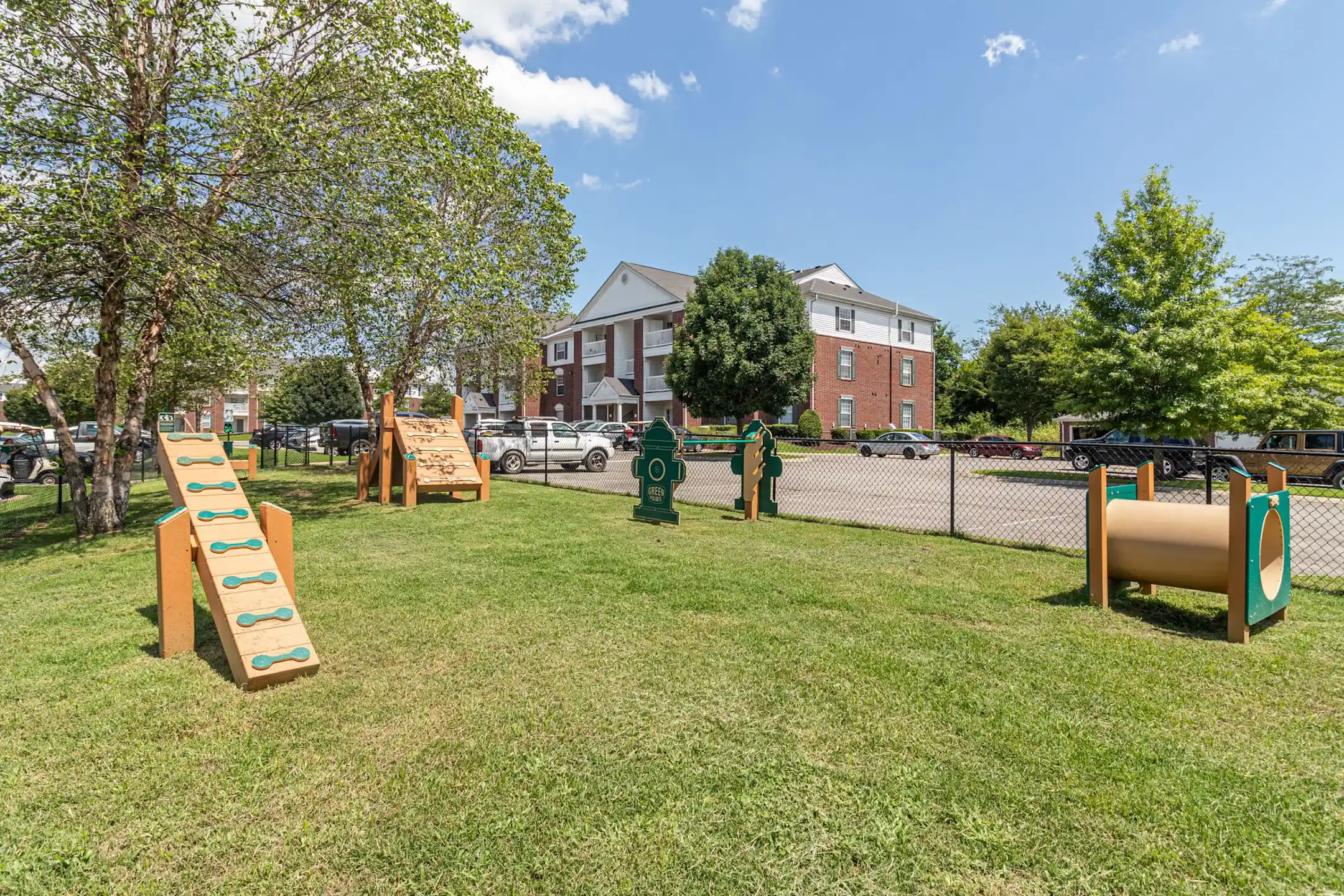 Wellington Farms 273 Big Station Camp Blvd Gallatin, TN Apartments