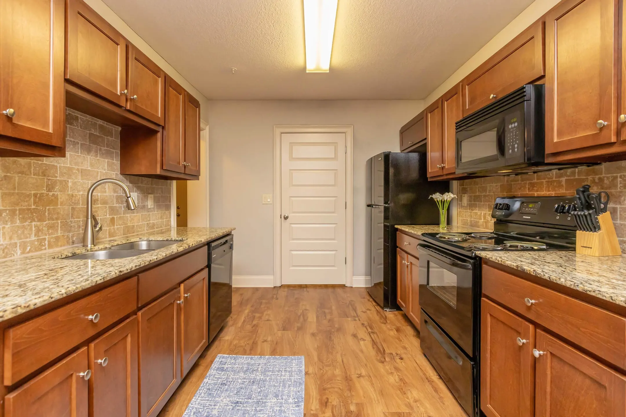 The Grand Reserve At Spring Hill Apartments - Spring Hill, Tn 37174