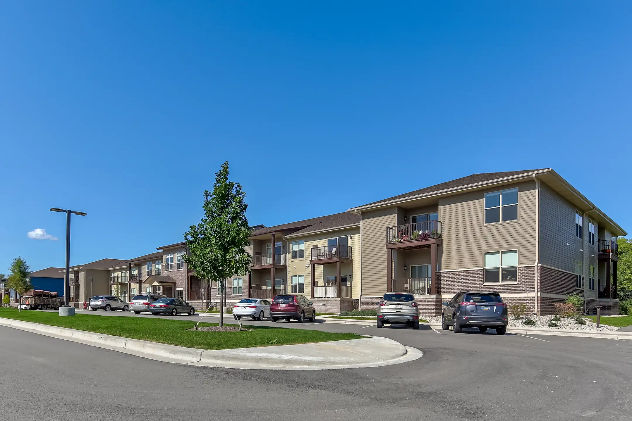 Saxony Village Apartments Germantown, WI 53022