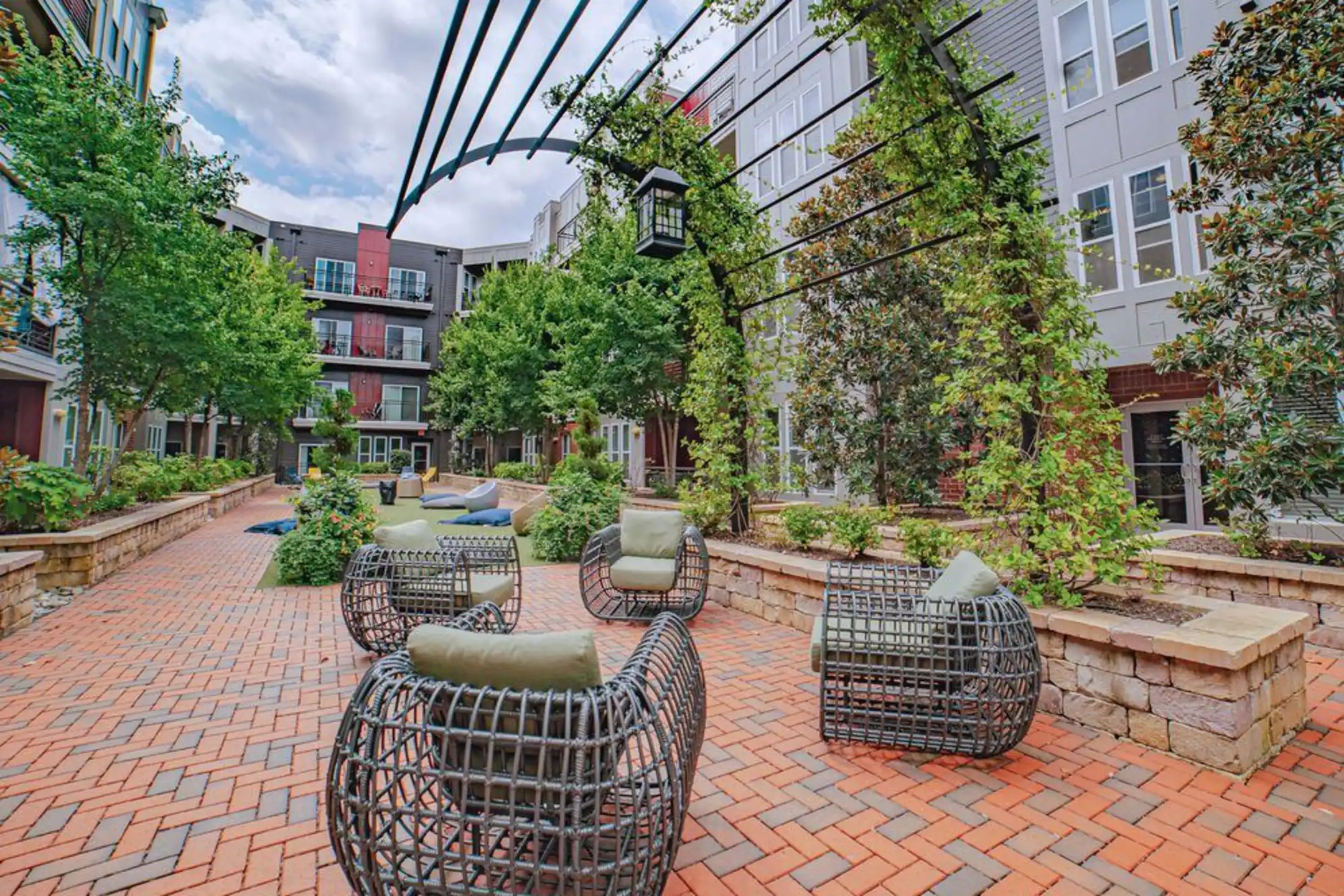 AVA South End Apartments Charlotte, NC 28203