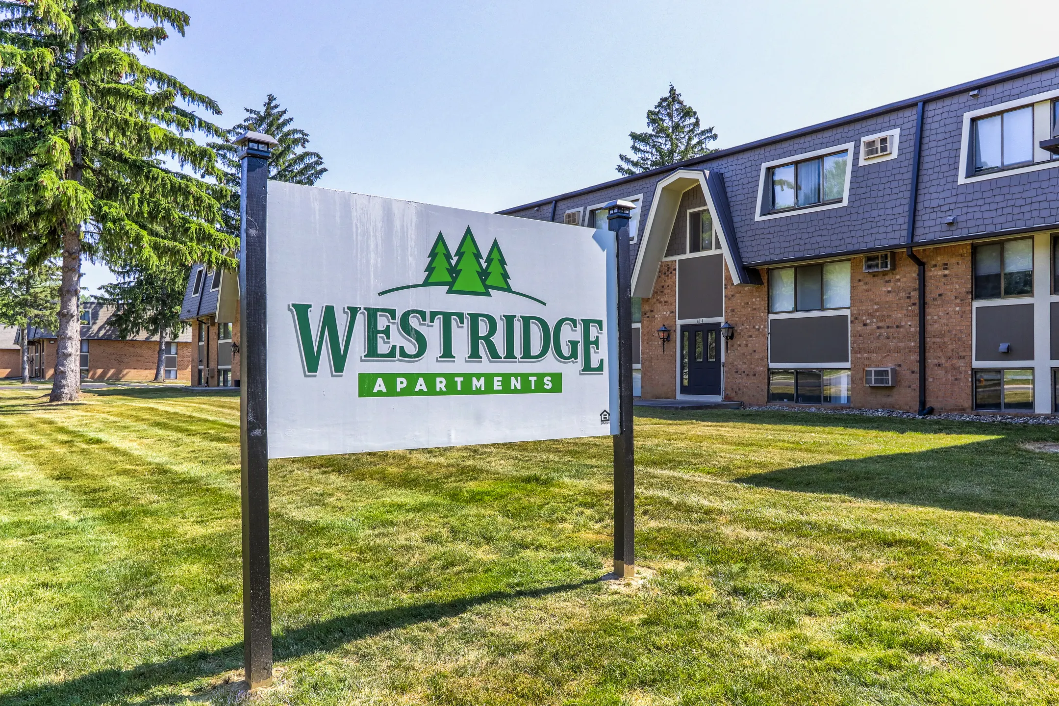Community Signage - Westridge Apartments And Townhomes - Toledo, OH