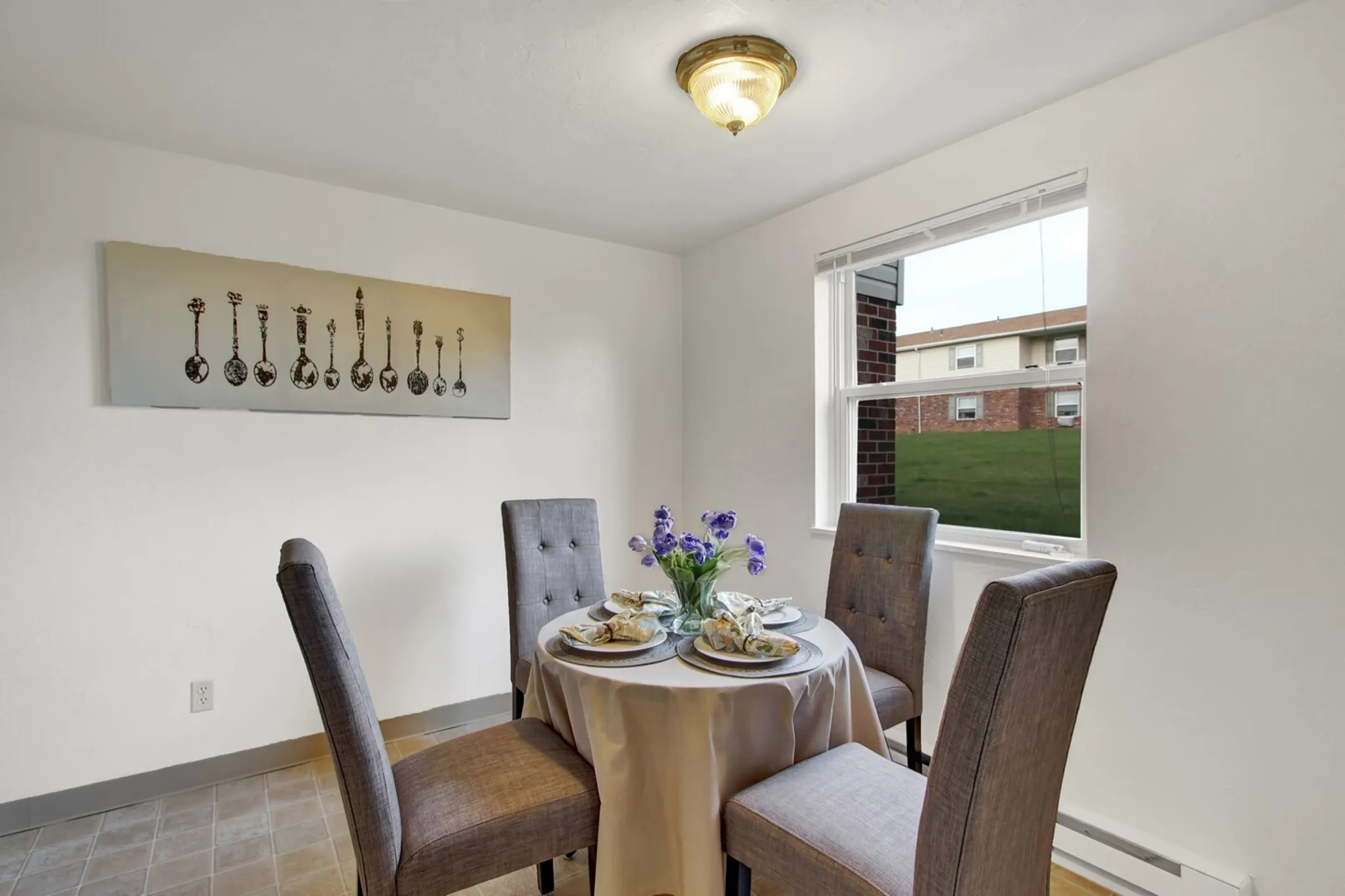 Apartments At Waterford Apartments York, PA 17402