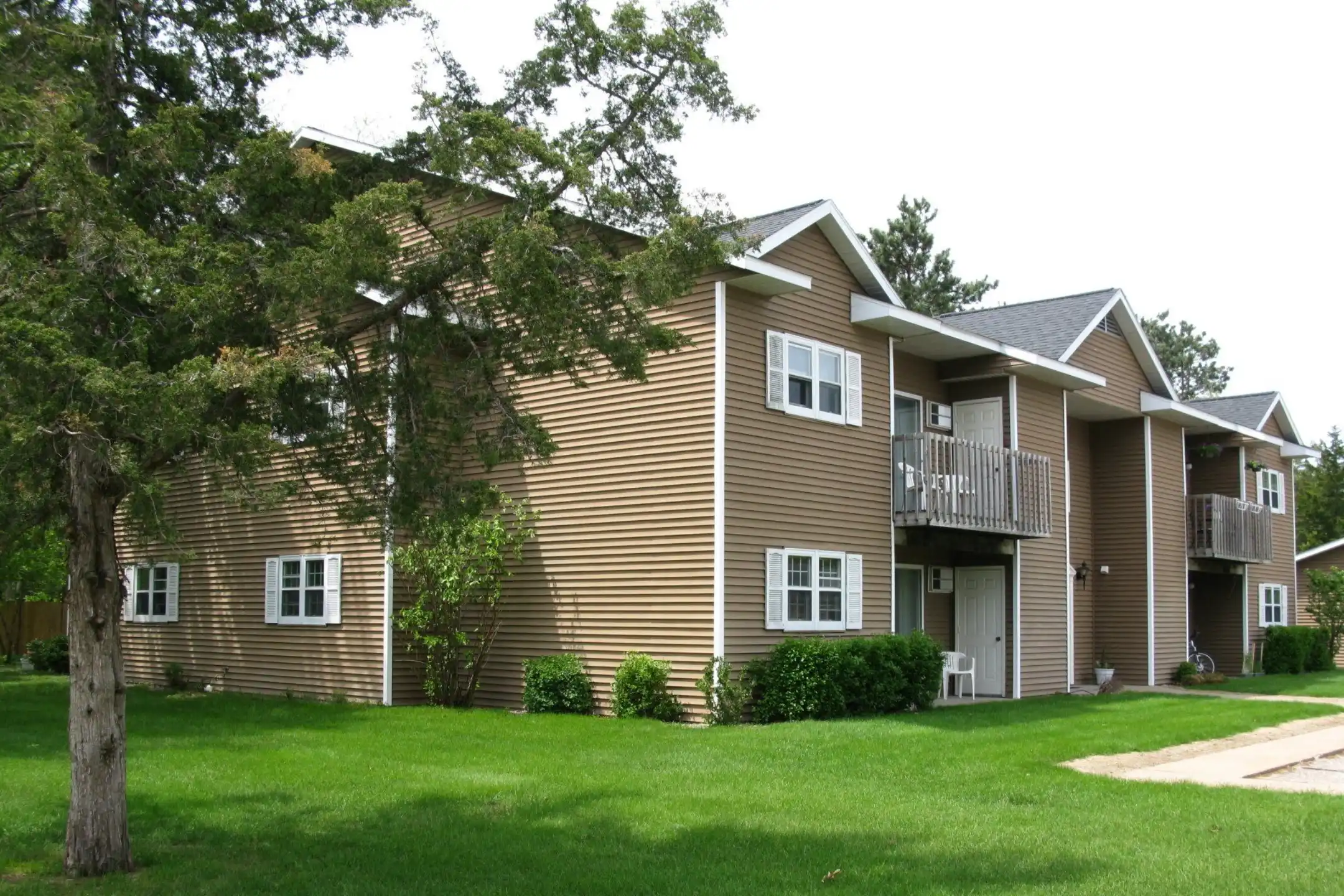 Porter Place Apartments 20002050 Porter Rd Plover, WI Apartments for Rent Rent.