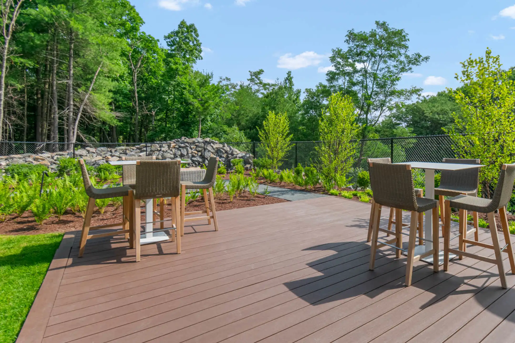 The Reserve at Burlington 20 Corporate Dr Burlington, MA Apartments