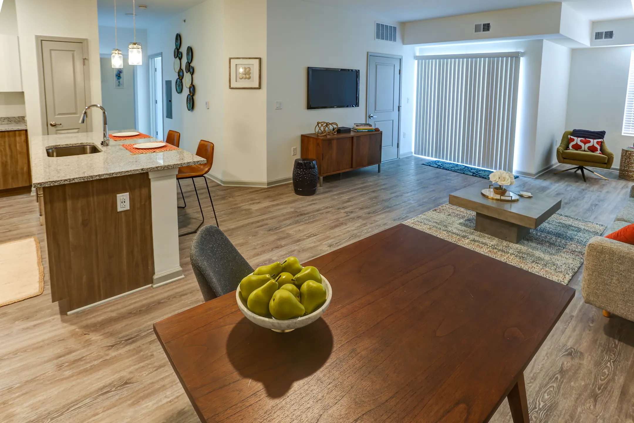 Winding Creek Apartments & Townhomes Apartments ster, NY 14580