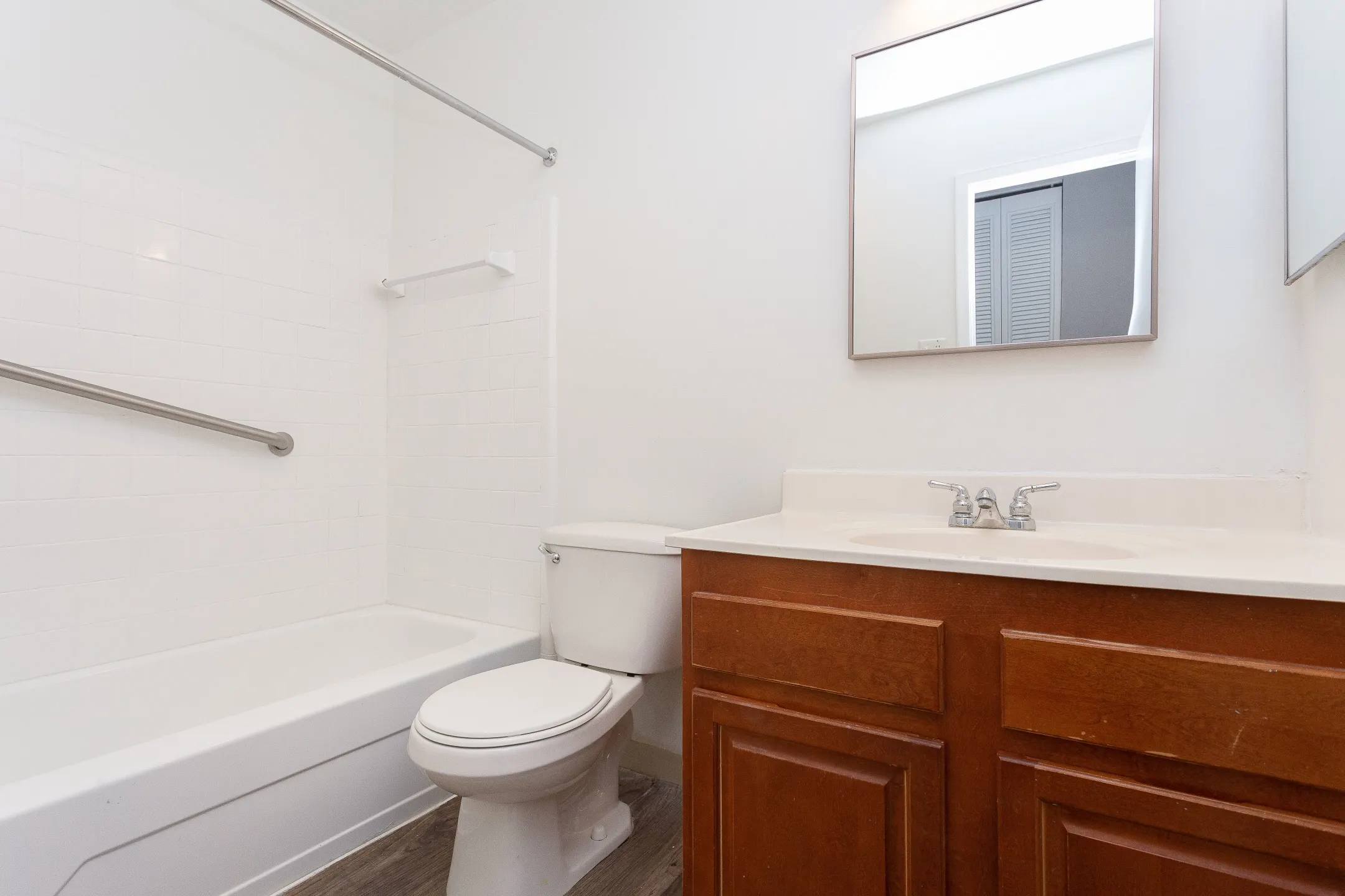 Bathroom - Henry On The Park Apartment Homes - Philadelphia, PA