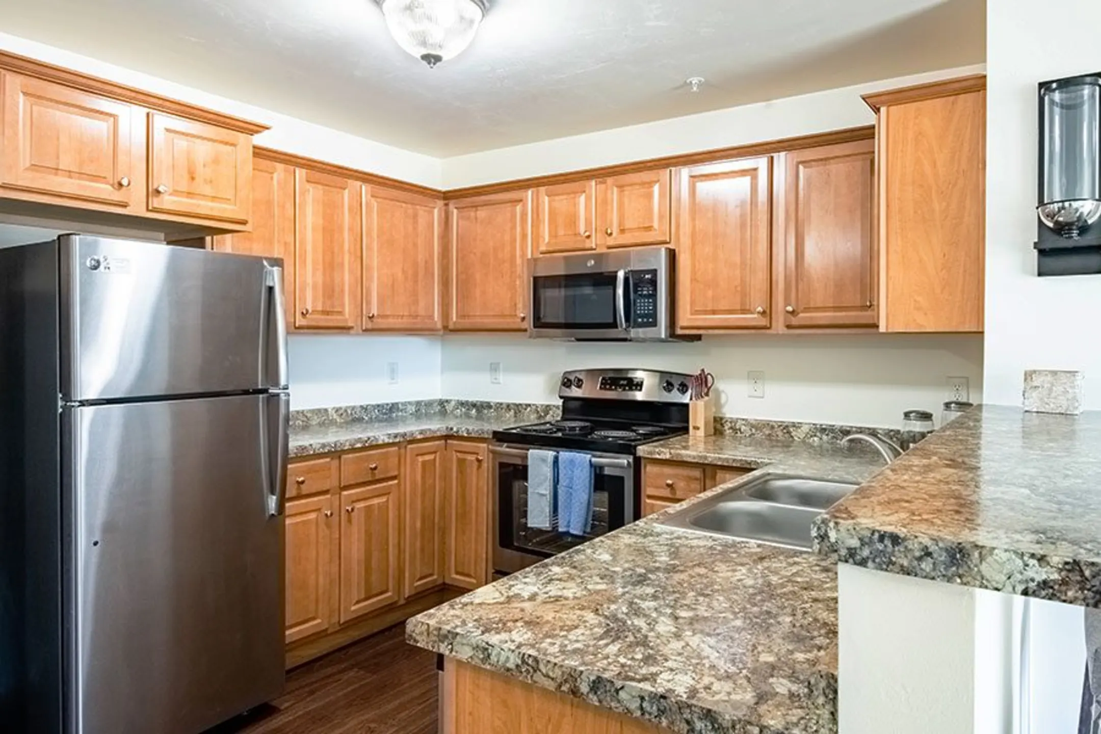 Heritage Estates - 800 Heritage Dr. | Marshfield, WI Apartments for ...