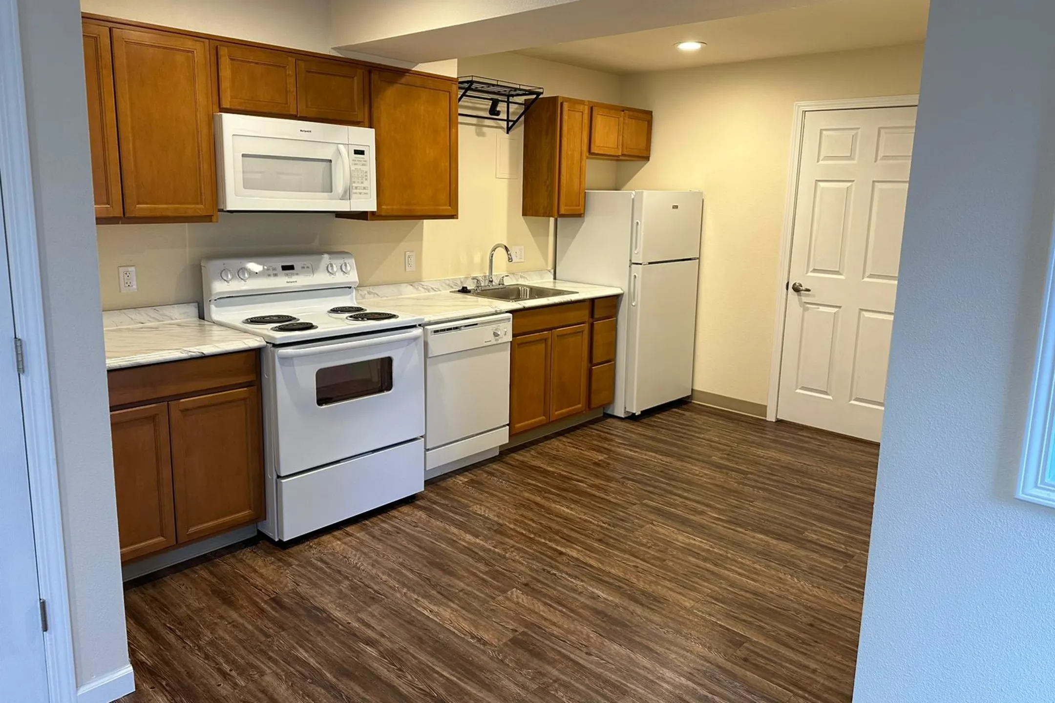 Alpine Village Apartments - Tumwater, WA 98501