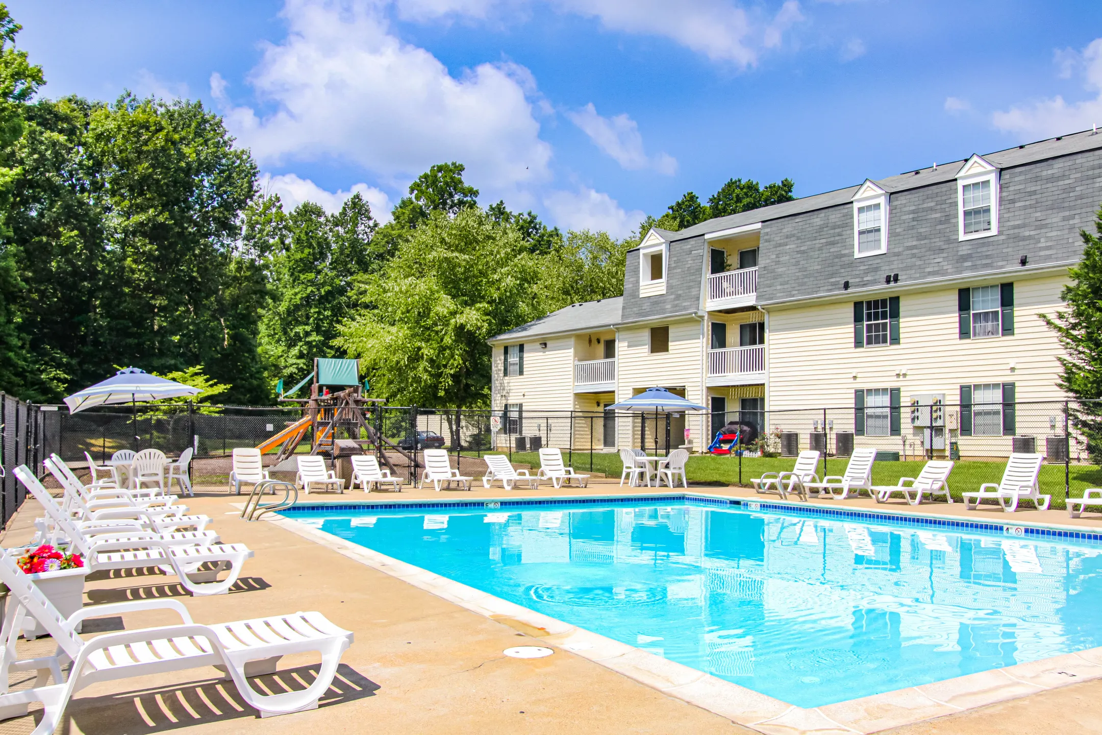 Regency at Longhill - 5302 Lane Place Dr | Williamsburg, VA Apartments ...