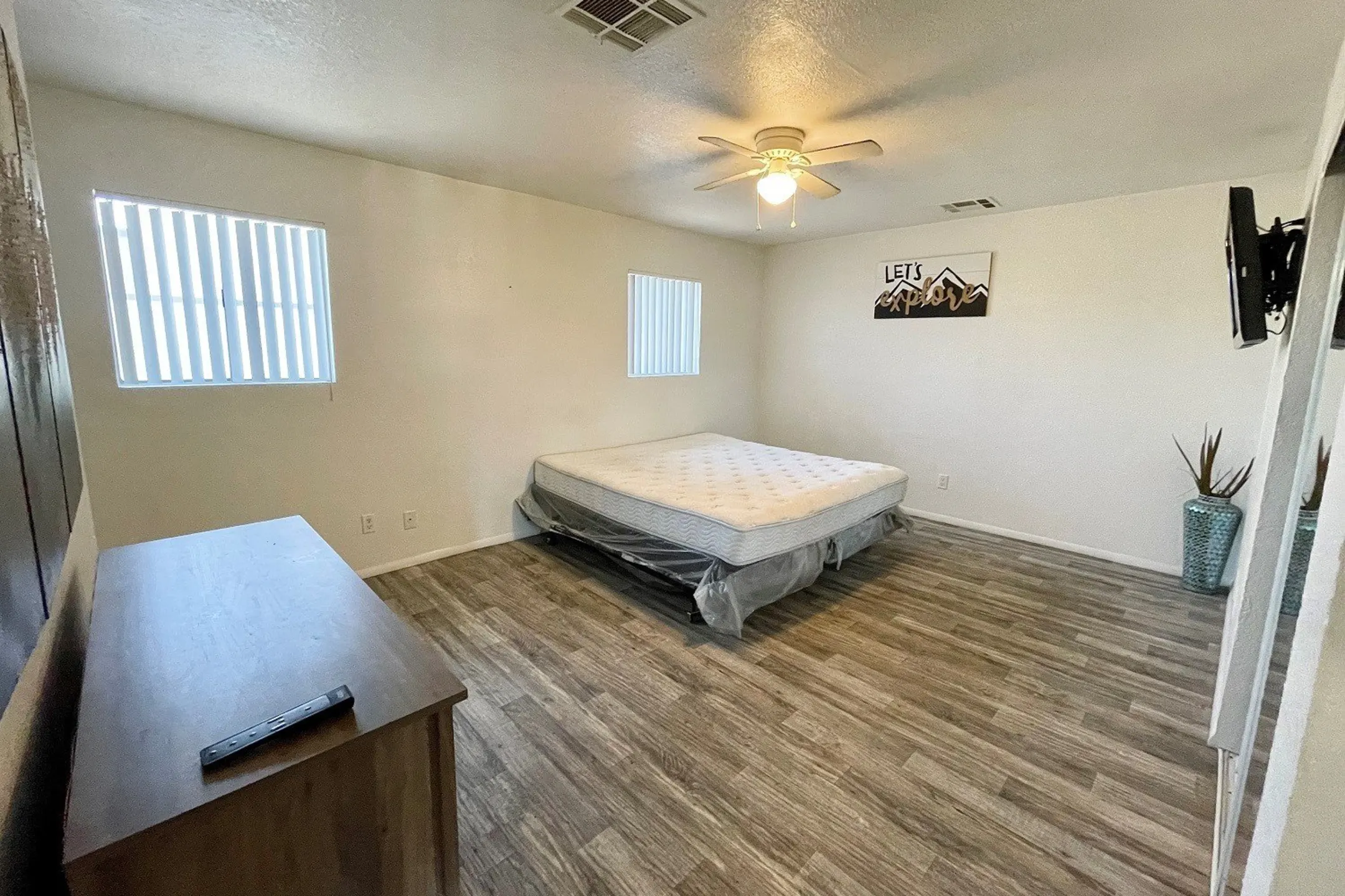 Bedroom - Elevate @ 27 - Phoenix, AZ