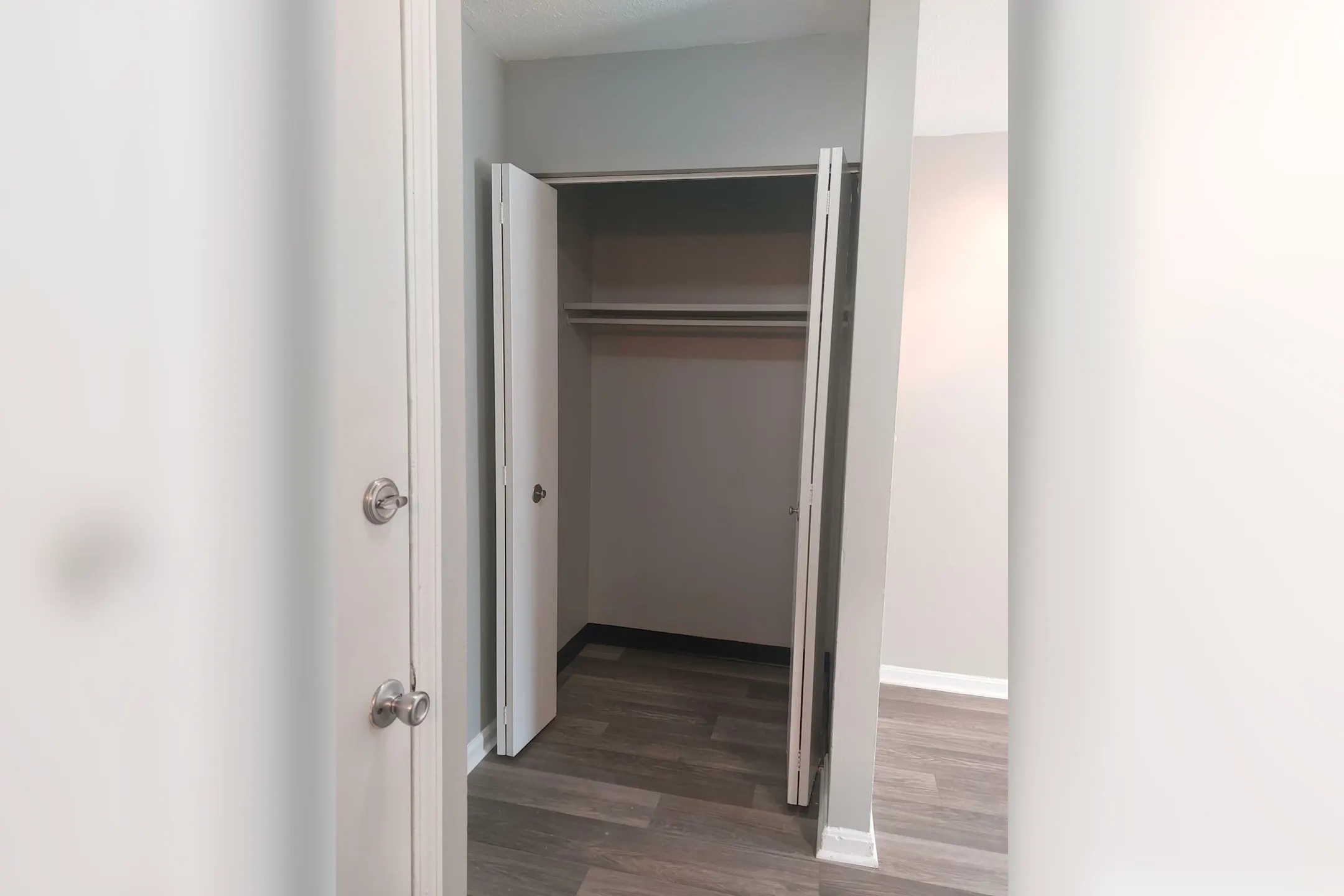 Heatherstone Apartment Homes - Louisville, KY