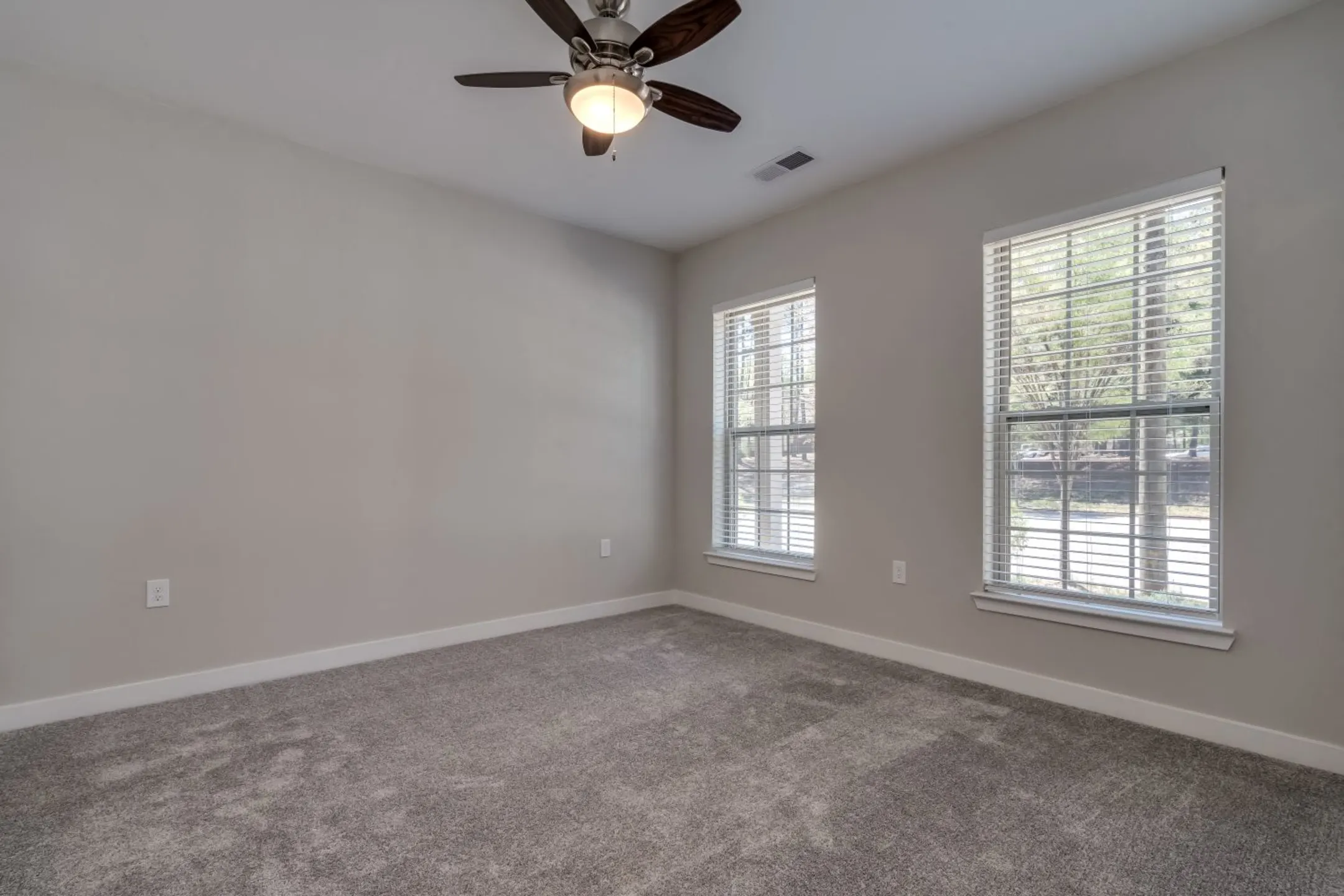 Emerald Creek Apartments Greenville, SC 29607