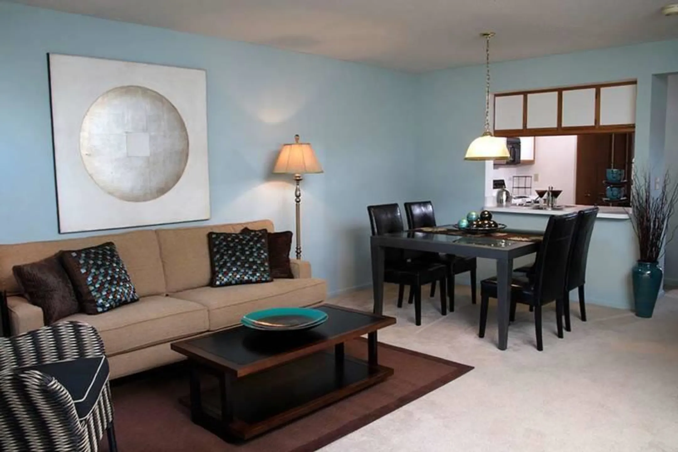 Living Room - Mannington Place Townhomes - Stow, OH