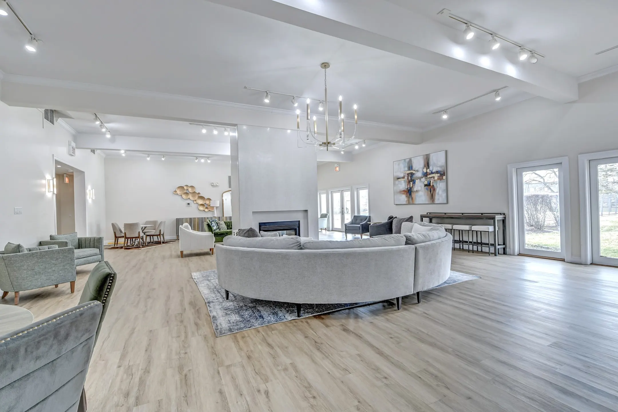 Terraces of Elk Grove Apartments 908 Ridge Sq Elk Grove Village, IL