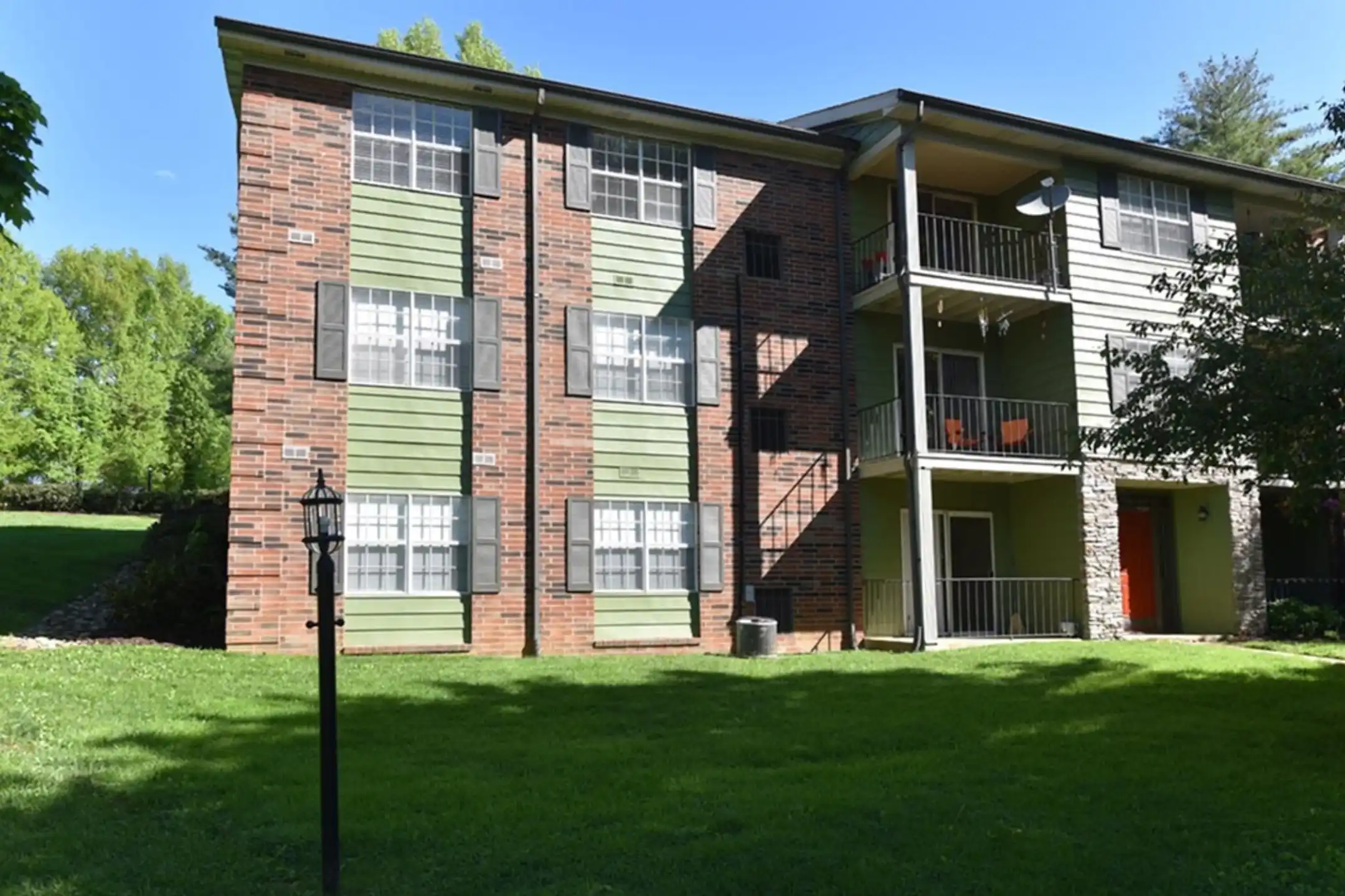 Miller Crest Apartments Apartments Johnson City, TN 37604