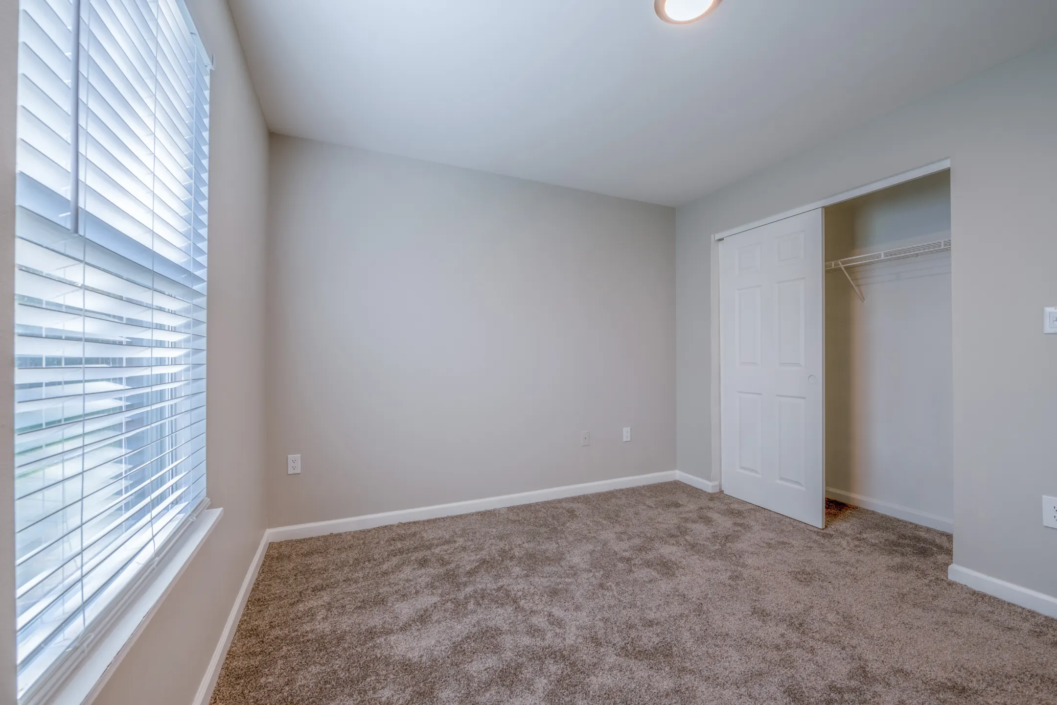 The Life at Belhaven 625 Belhaven Dr Indianapolis, IN Apartments