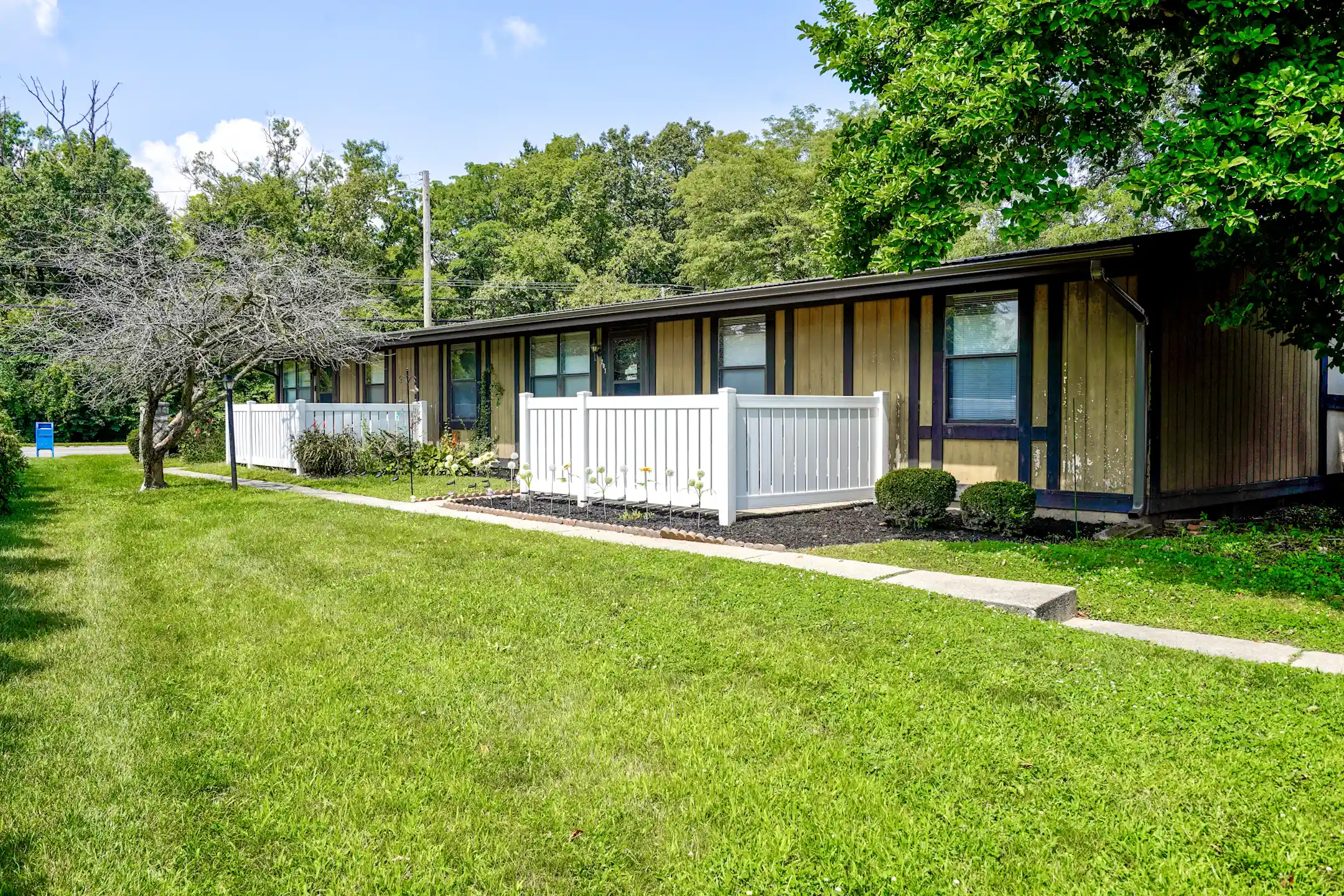 Dover Place Apartments Apartments Springfield, OH 45503