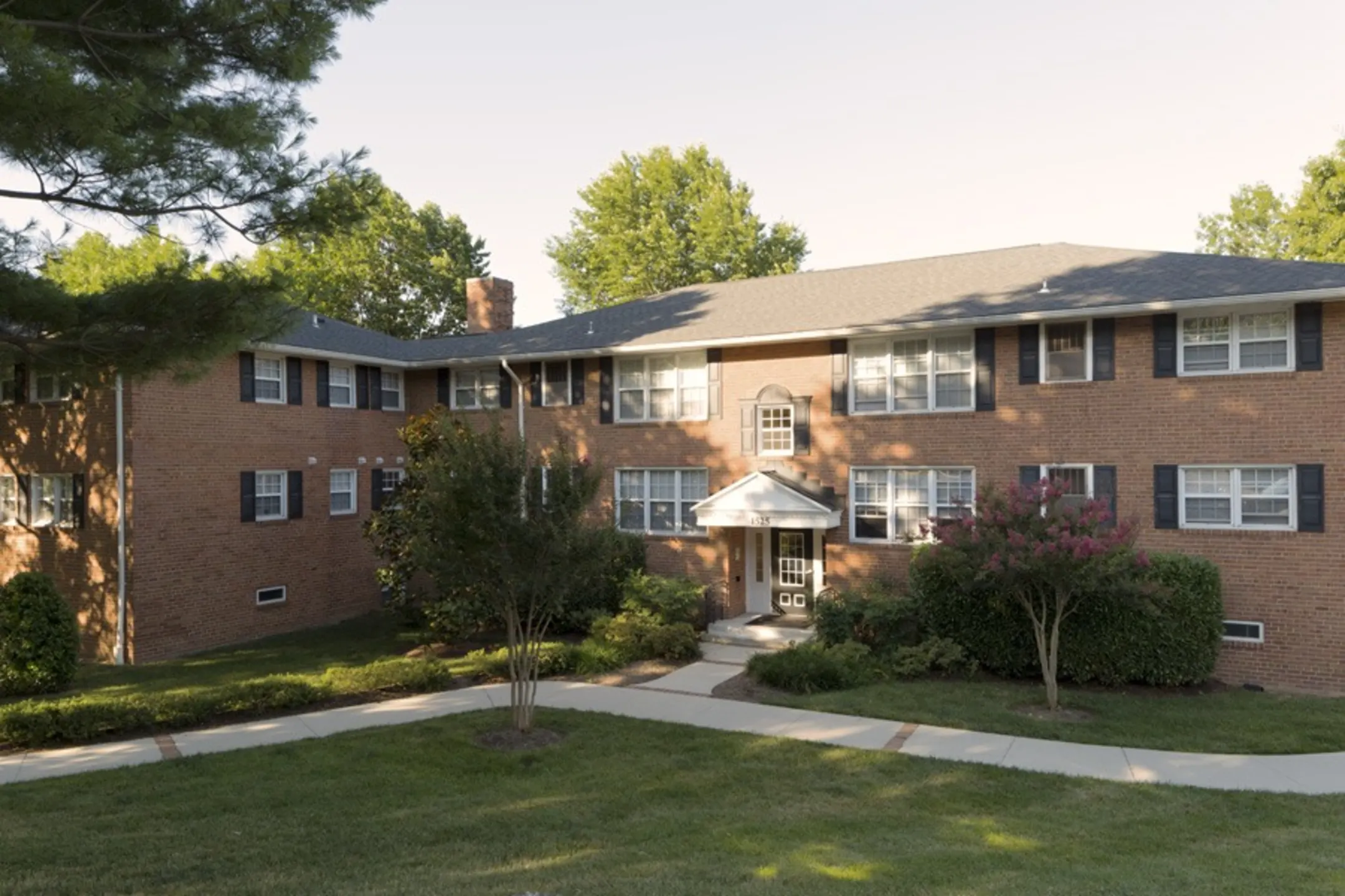 Park at Arlington Ridge Apartments Arlington, VA 22206