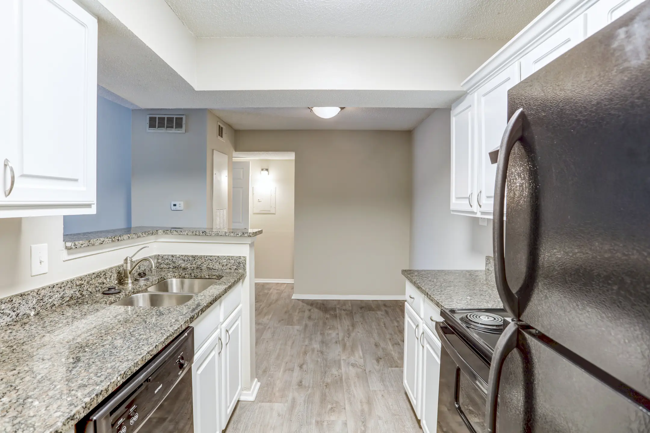 Kitchen - Ashford Way - Lawrenceville, GA