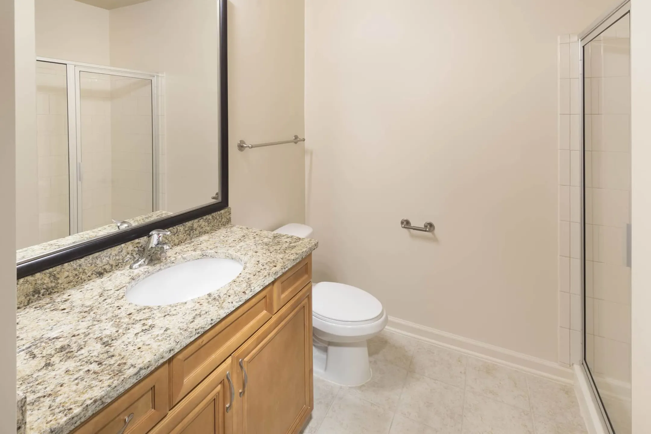 Bathroom - Signal Hill Apartment Homes - Woodbridge, VA
