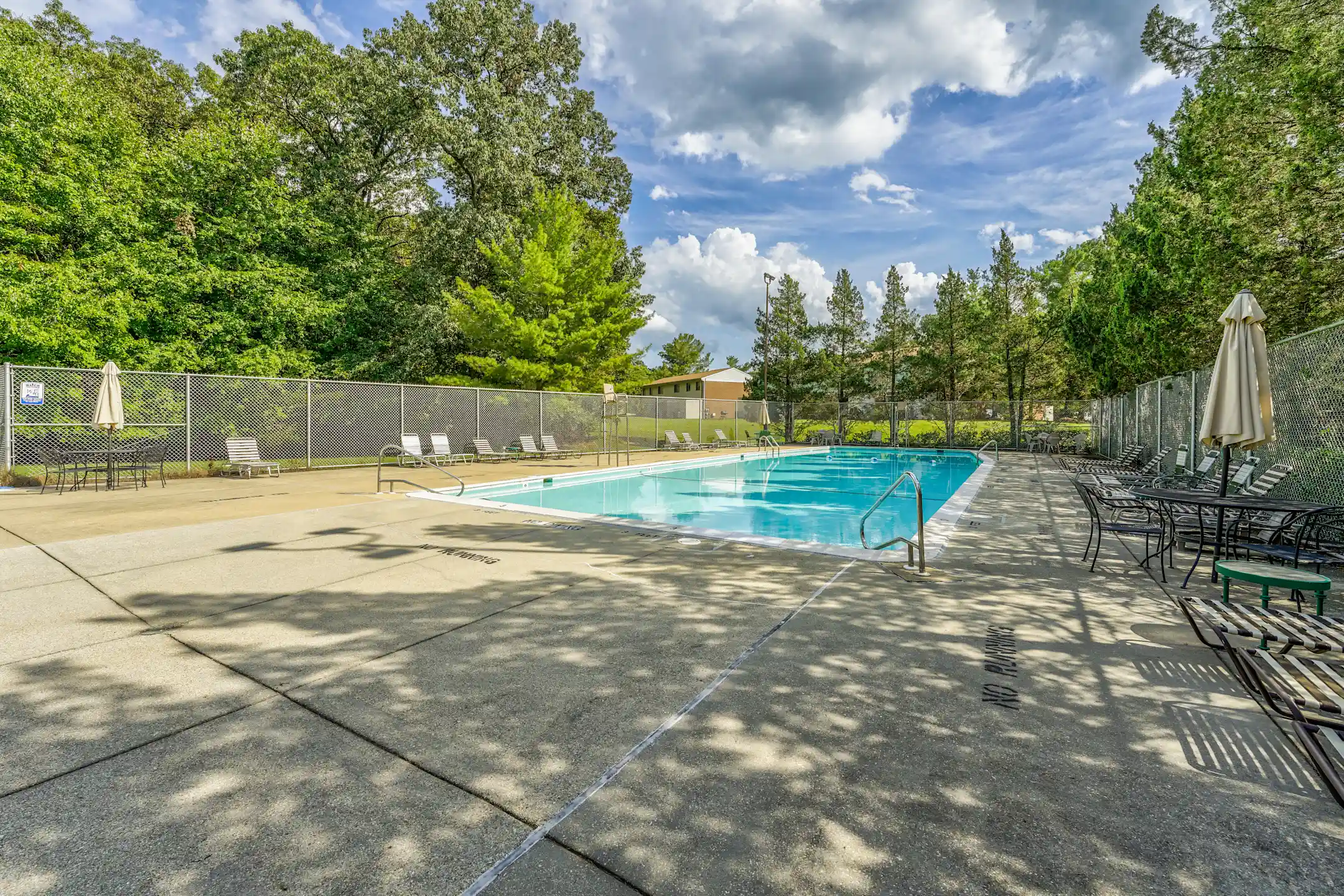 Howard Hills Townhomes Apartments Savage, MD 20763